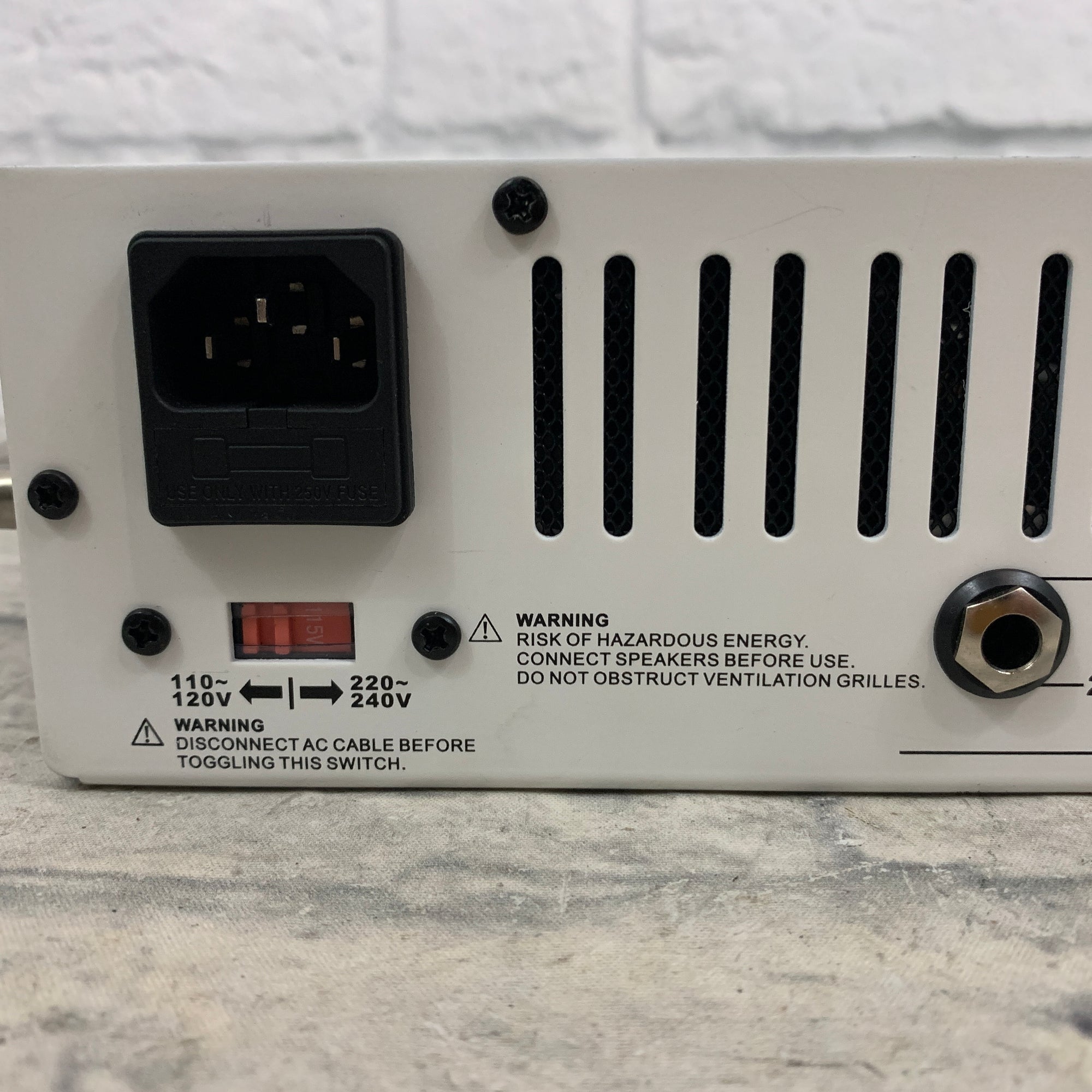 Mooer Tube Engine 20W Power Amp Head - Evolution Music