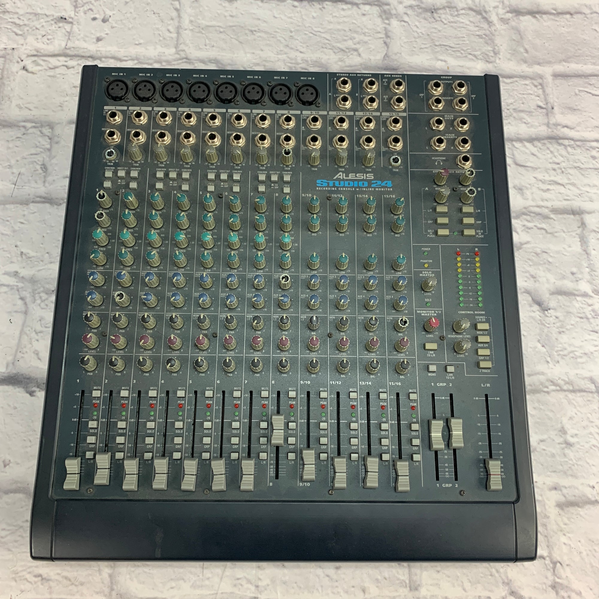 Alesis Studio 24 Mixing Console AS IS