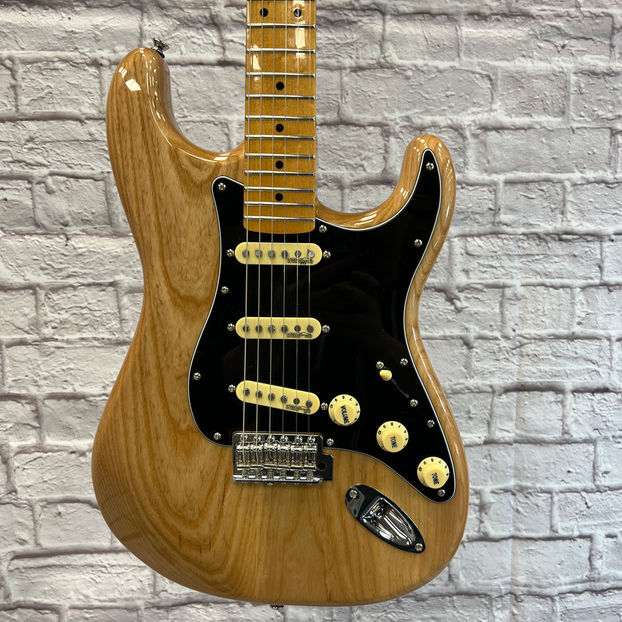 Vintage (Brand) V6M  Strat Style Natural Finish SSS Electric Guitar