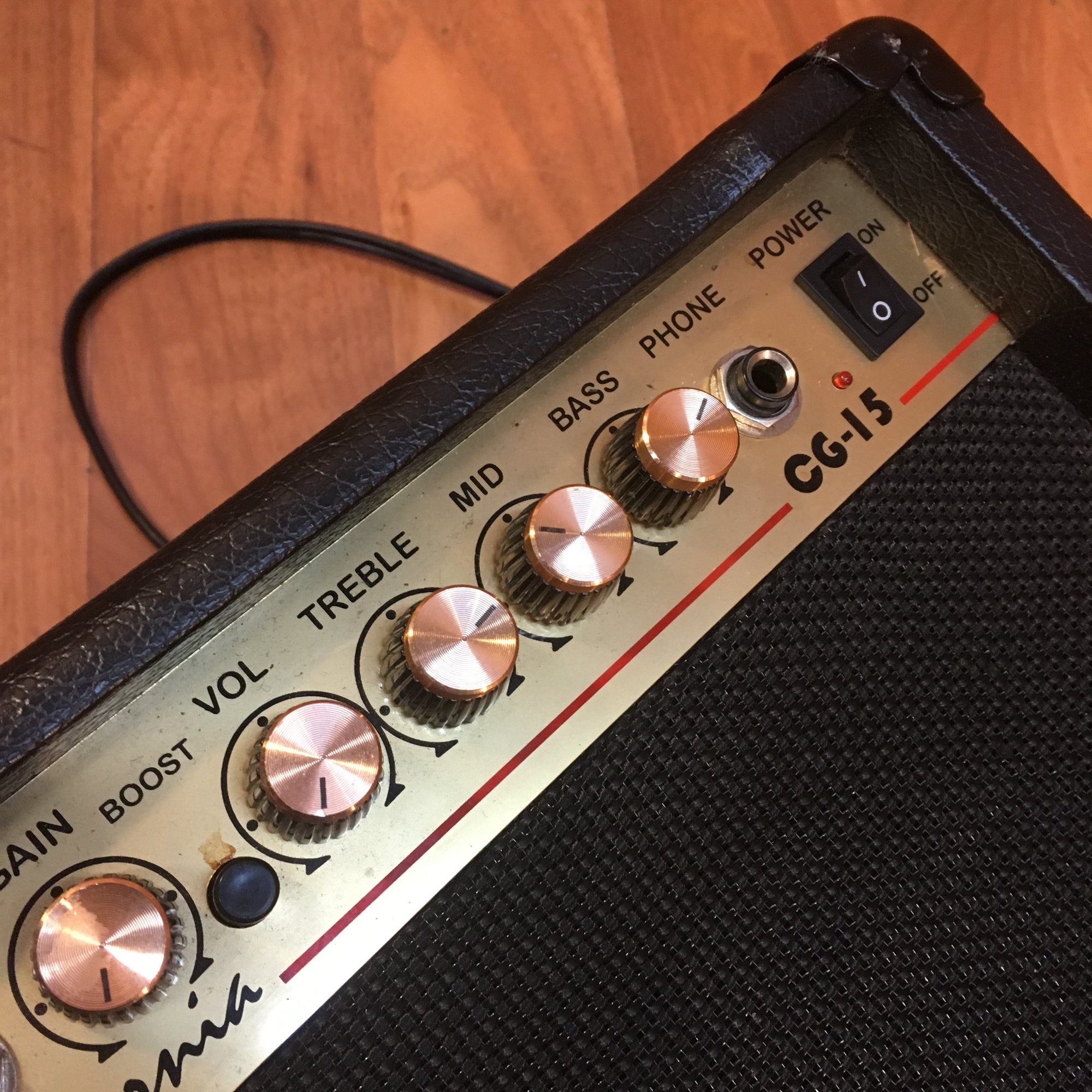 California CG-15 Small Electric Guitar Combo
