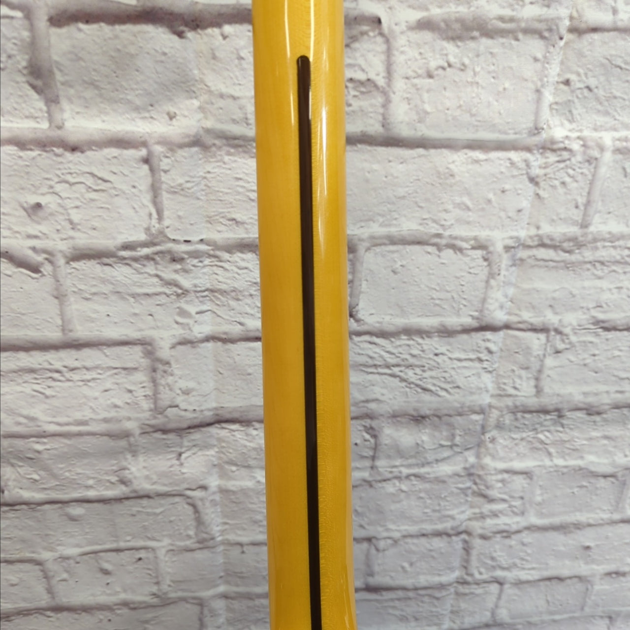 Fender Modern Player Telecaster Plus