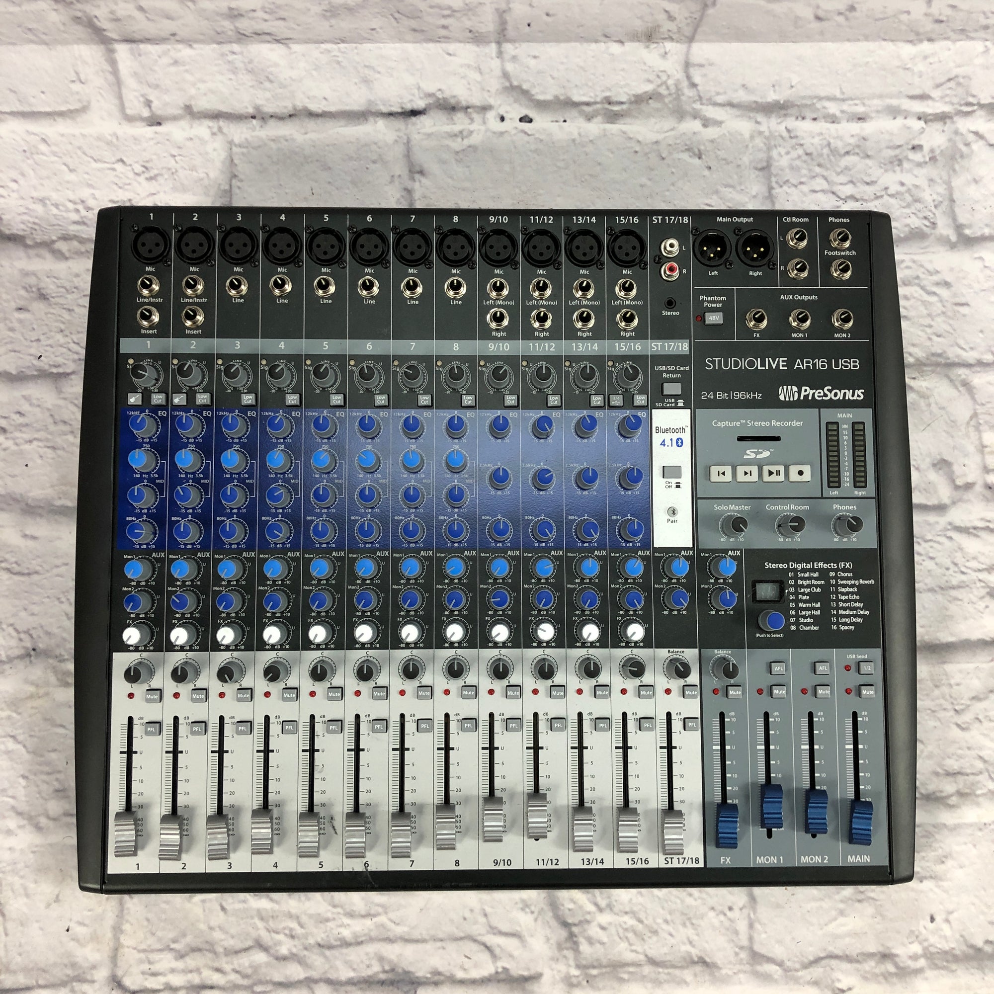 PreSonus Studio Live AR16 USB Mixer