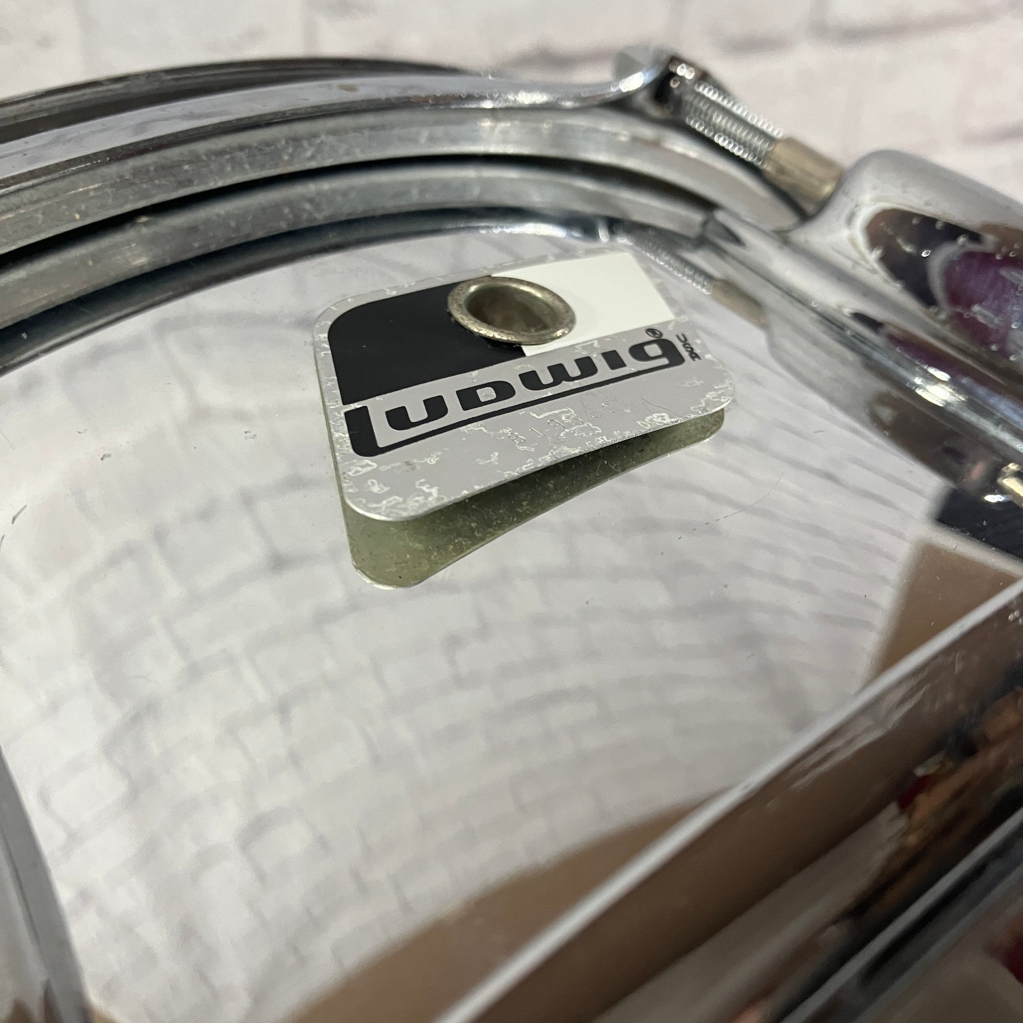 Ludwig Rocker 14 x 5 Chrome over Wood Snare