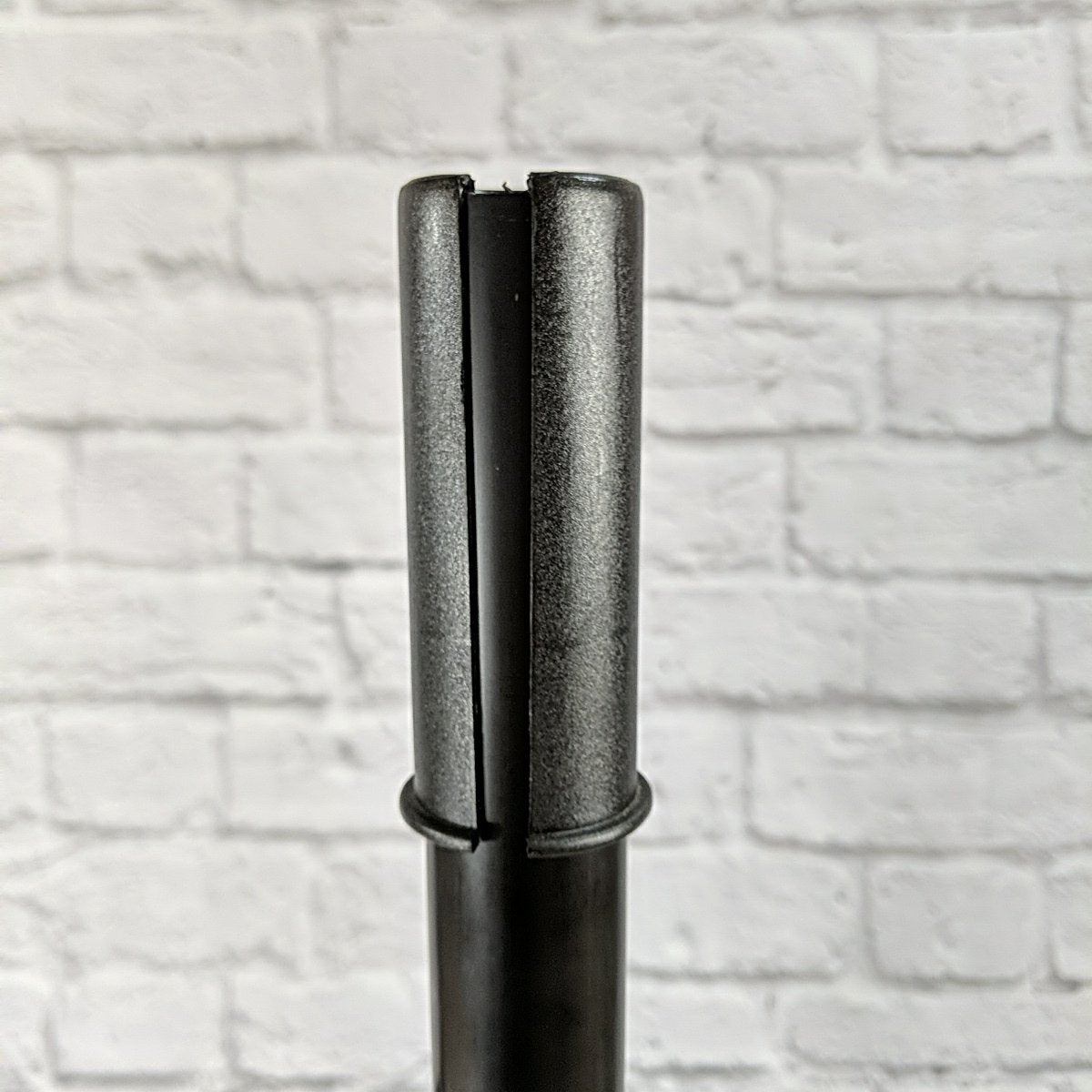 Musika Speaker Stand Pair