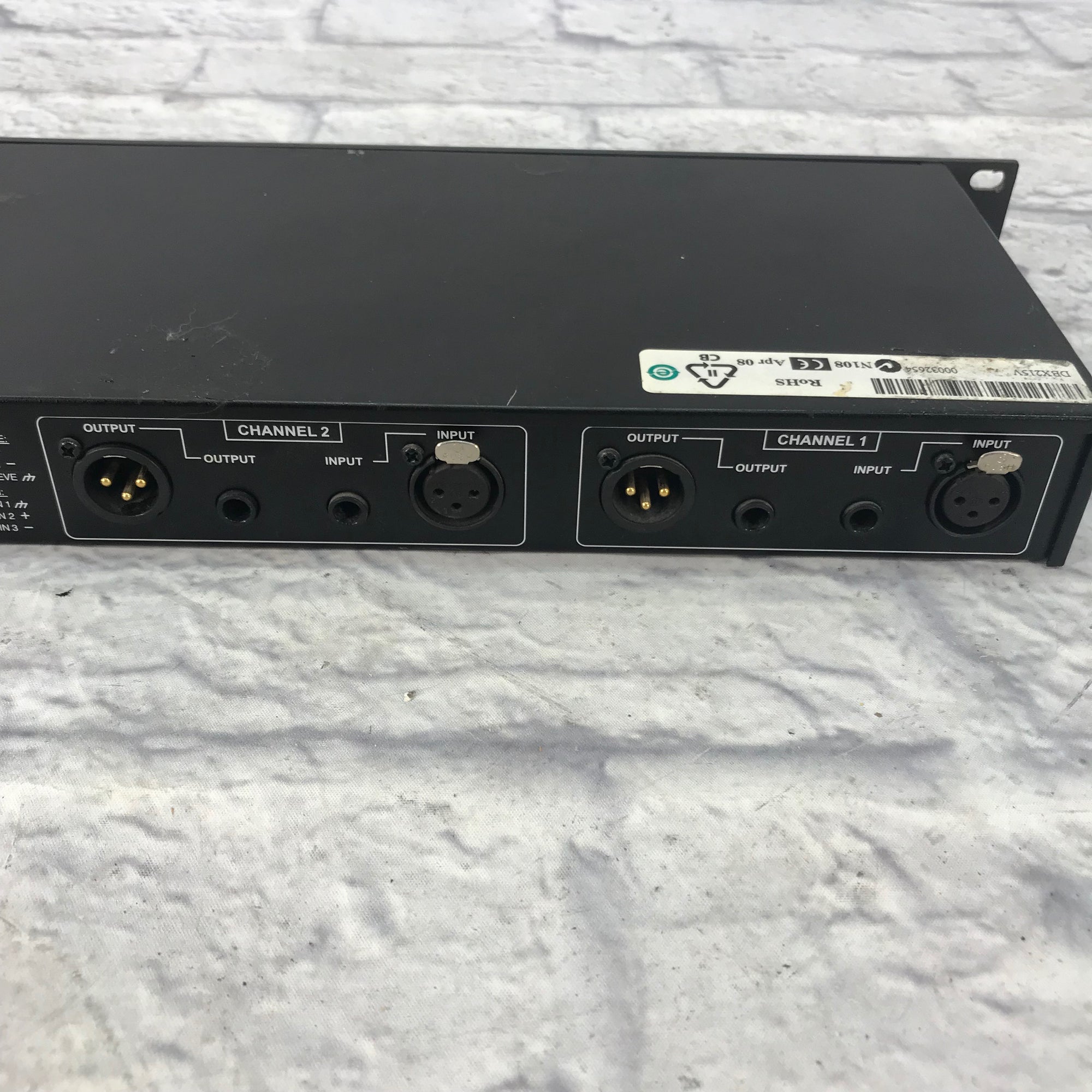 DBX 215 Dual 15-Band Graphic Equalizer