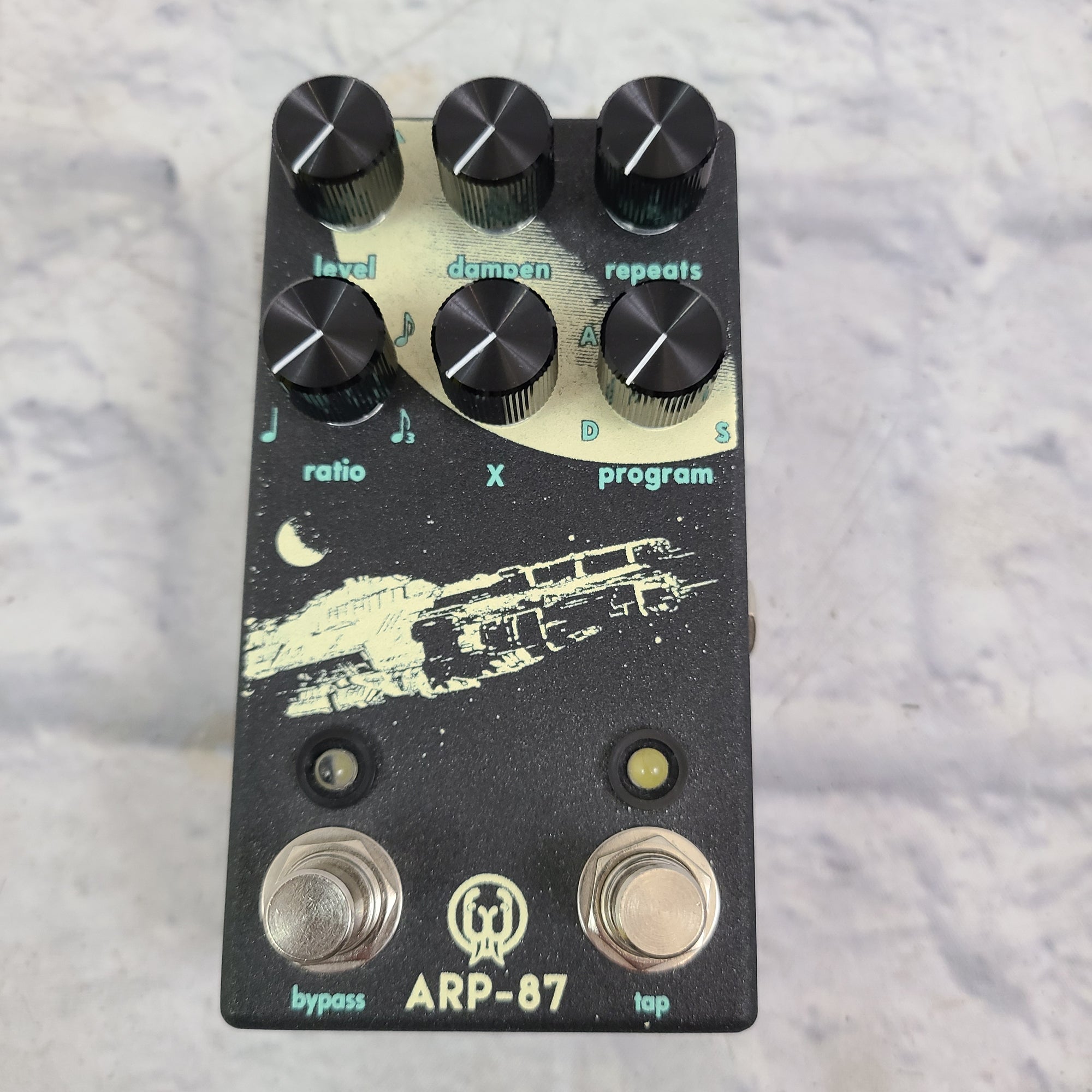 Walrus Audio ARP-87 Delay Pedal