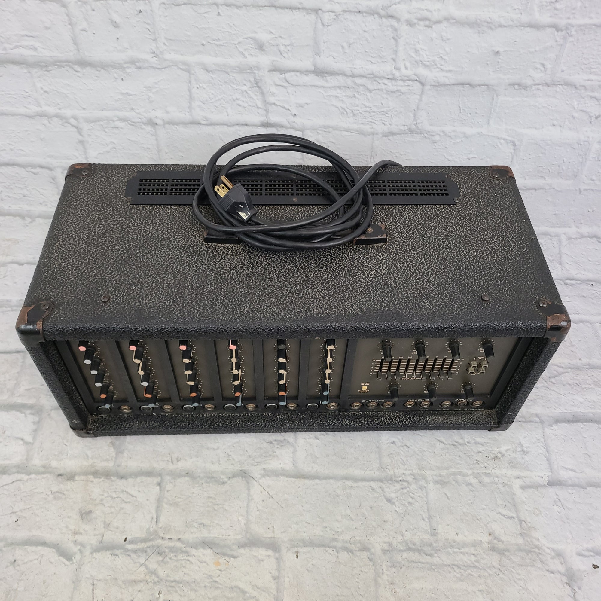 Peavey XR 600 Mixer Amp Power Amp