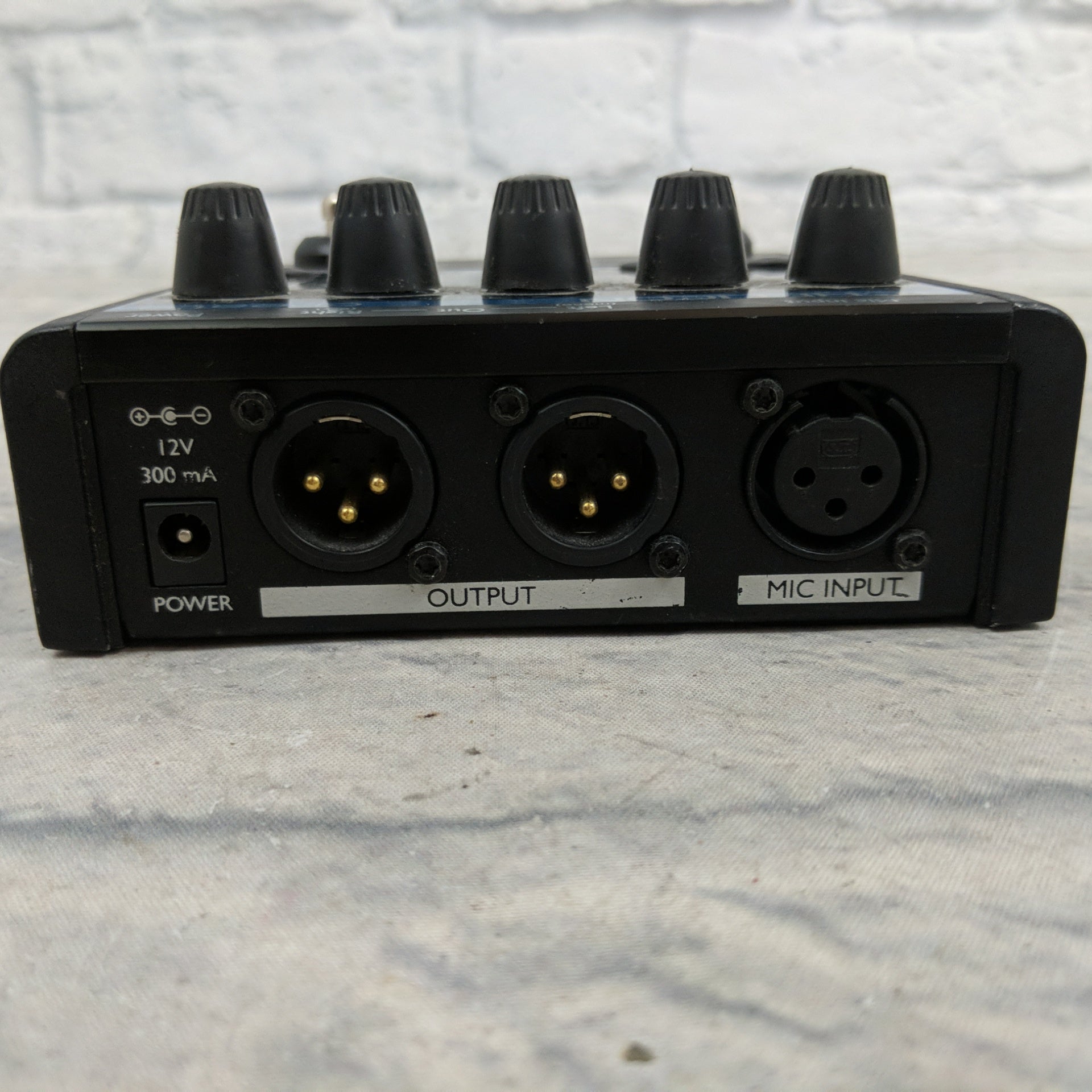 TC Helicon Voicetone Create