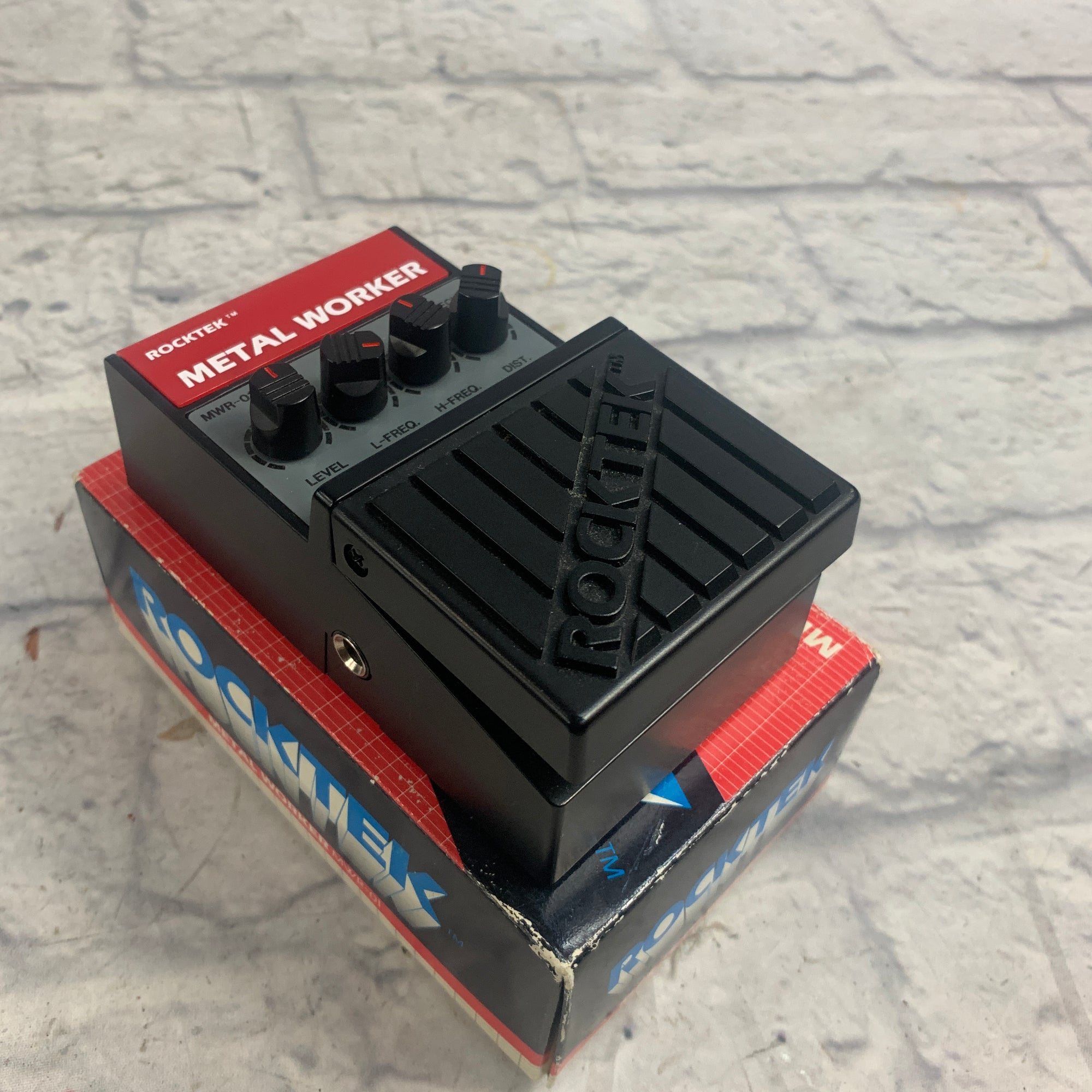 rocktek pedals Rocktek MWR-01 Metal Worker Distortion Pedal