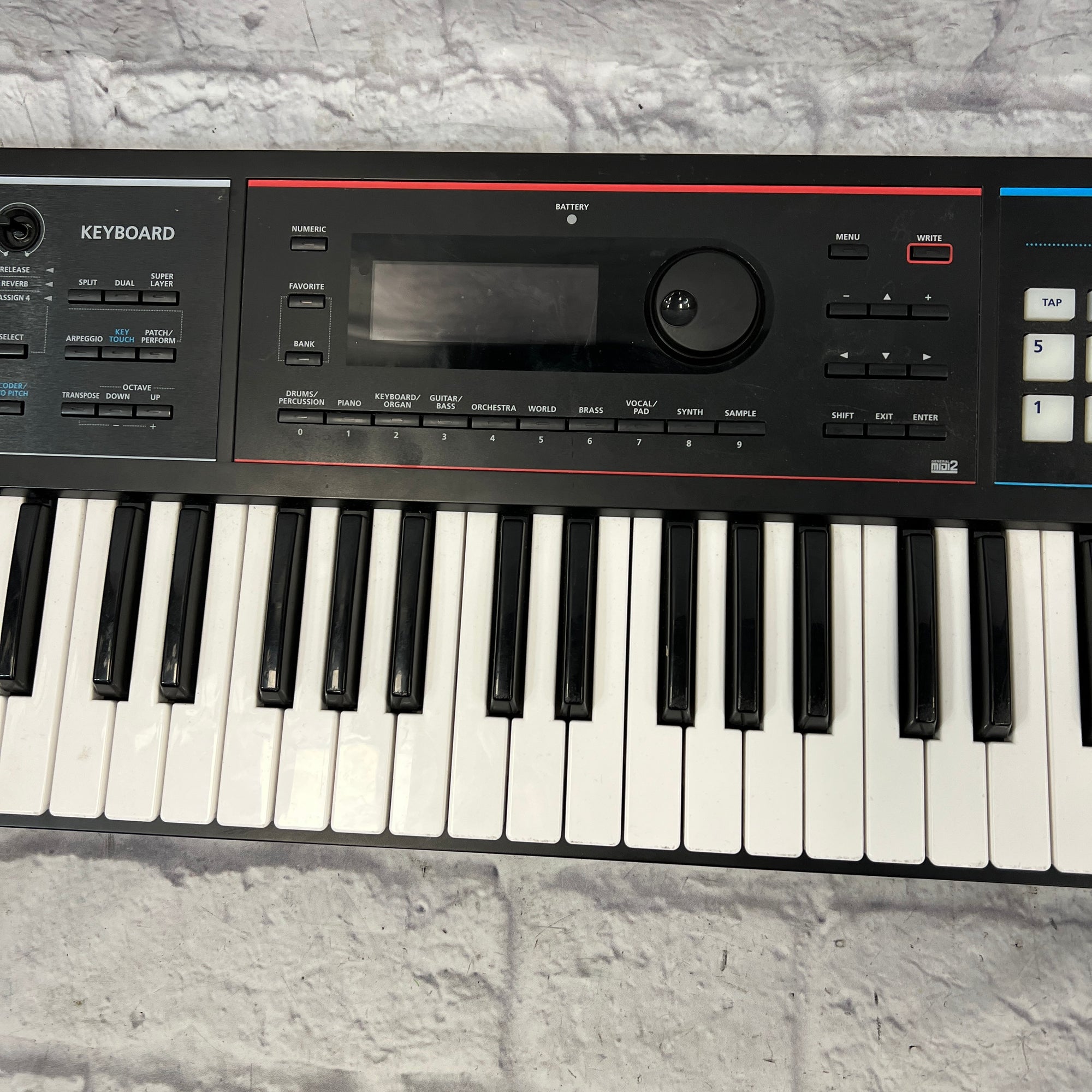 Roland Juno-DS 61 Key Synthesizer