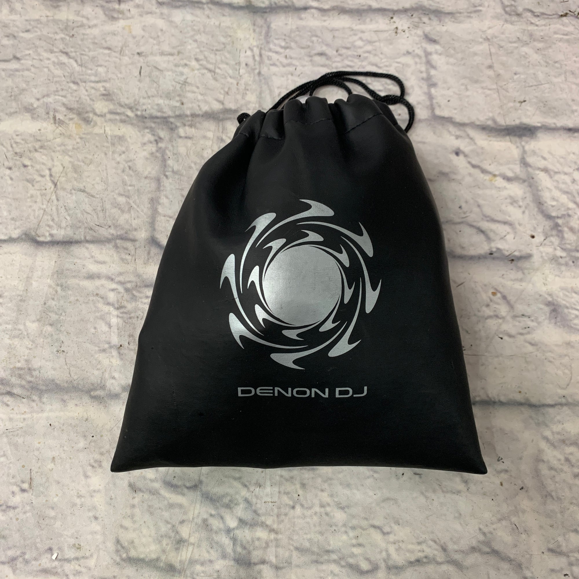 Denon DN-HP1000 DJ Headphones