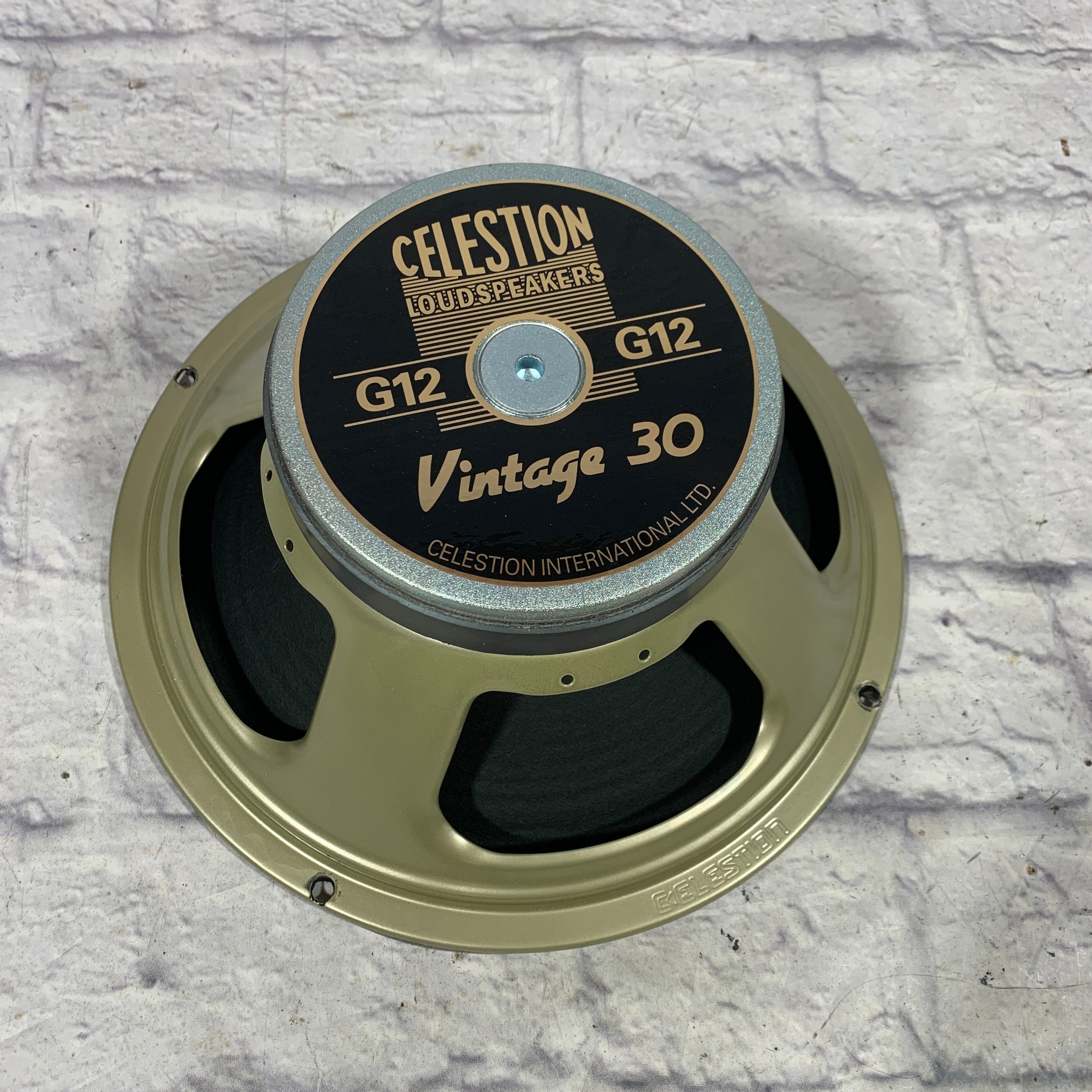 Celestion Vintage 30 G12 T3904A - 16 Ohm Speaker - Evolution Music Celestion Vintage 30 G12 T3904A - 16 Ohm Speaker - Evolution Music