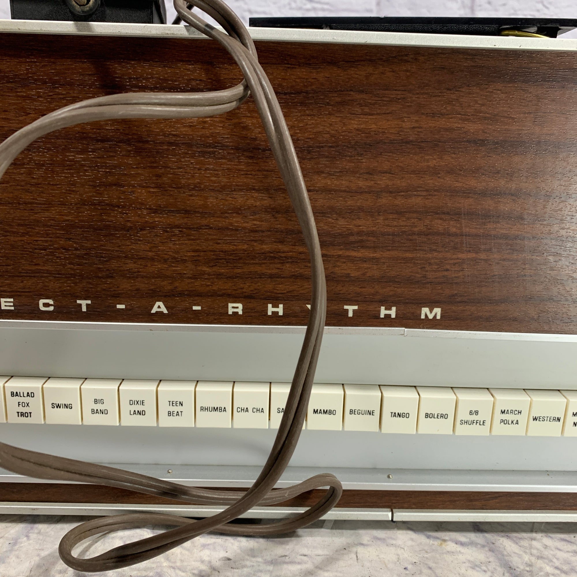 Vintage Seeburg Gulbransen 601B Select A Rhythm Drum Machine Vintage Seeburg Gulbransen 601B Select A Rhythm Drum Machine