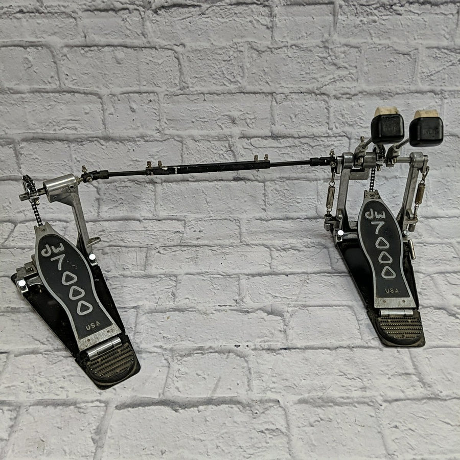 DW 7000 Double Kick Pedal