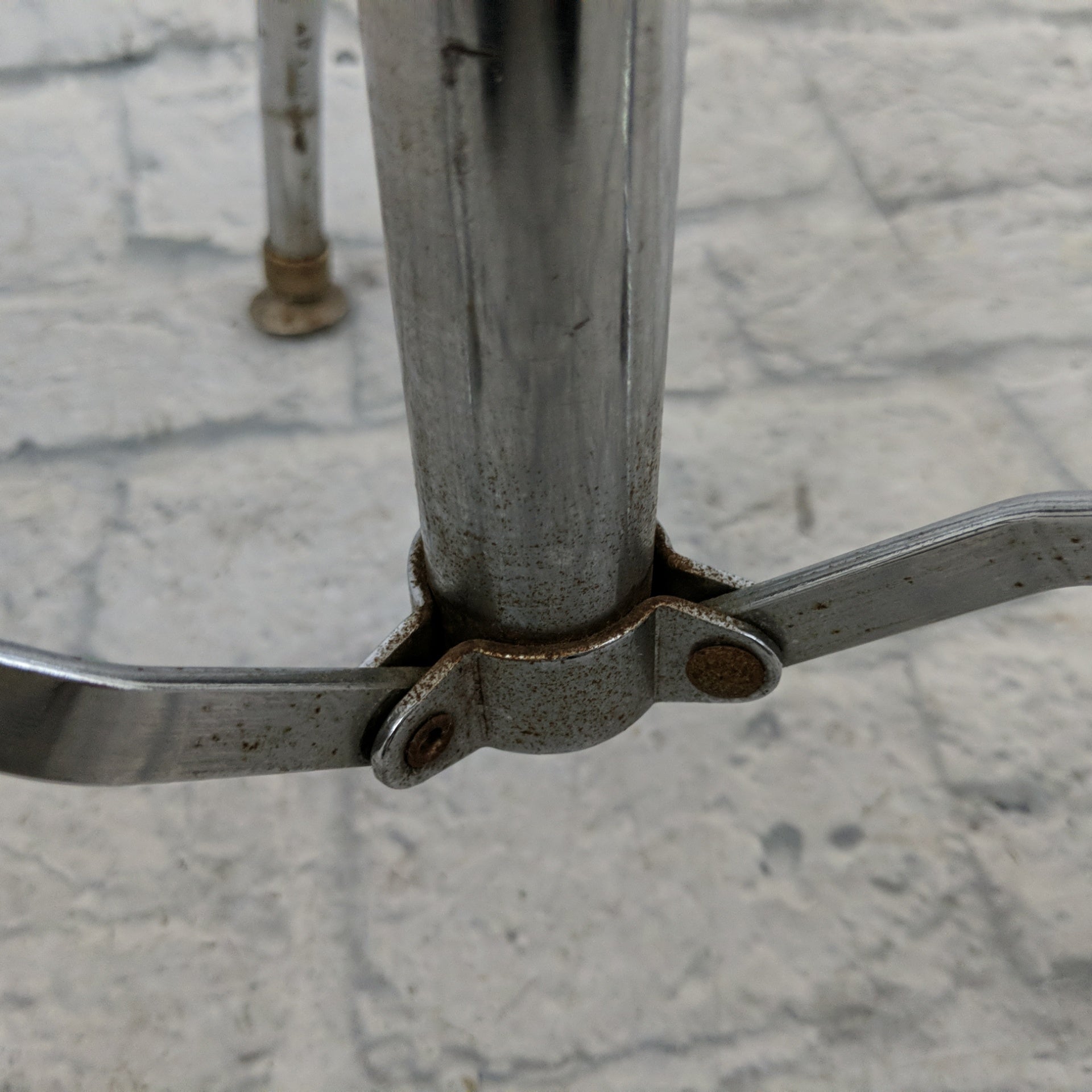 Ludwig Hercules Drum Throne Metal Feet