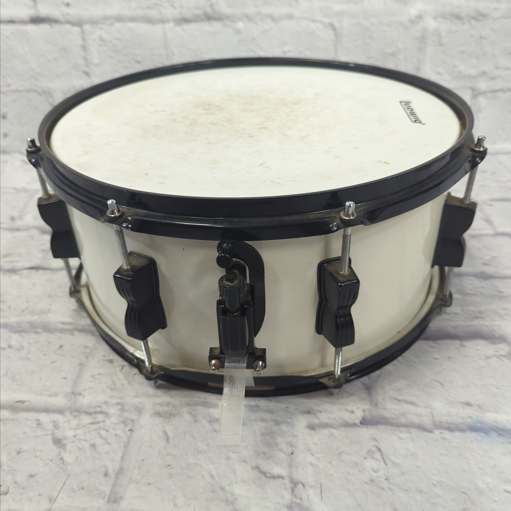 Ludwig Accent 14x6.5 White Snare Drum 14x6.5"