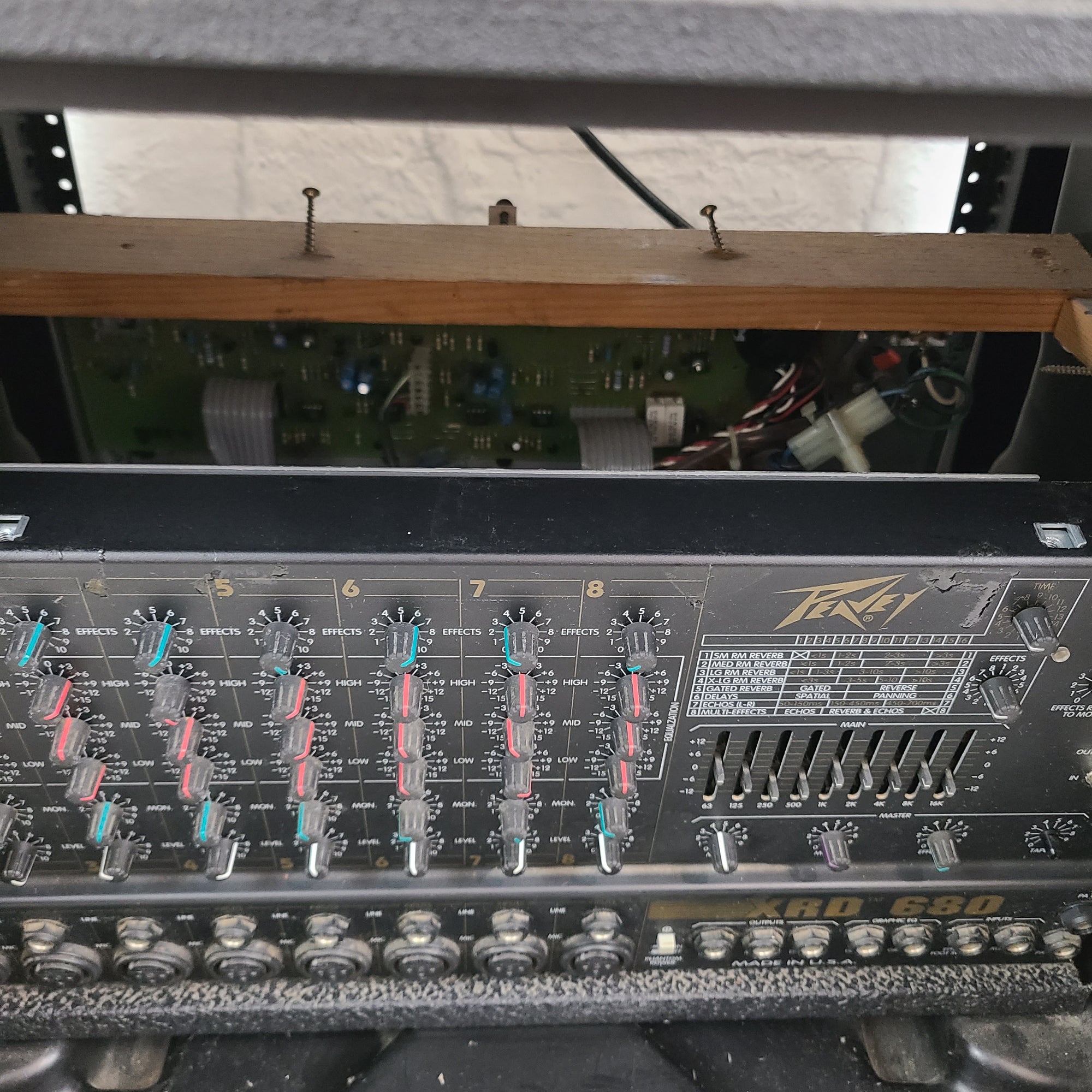 Peavey XR 600 Mixer Amp Power Amp