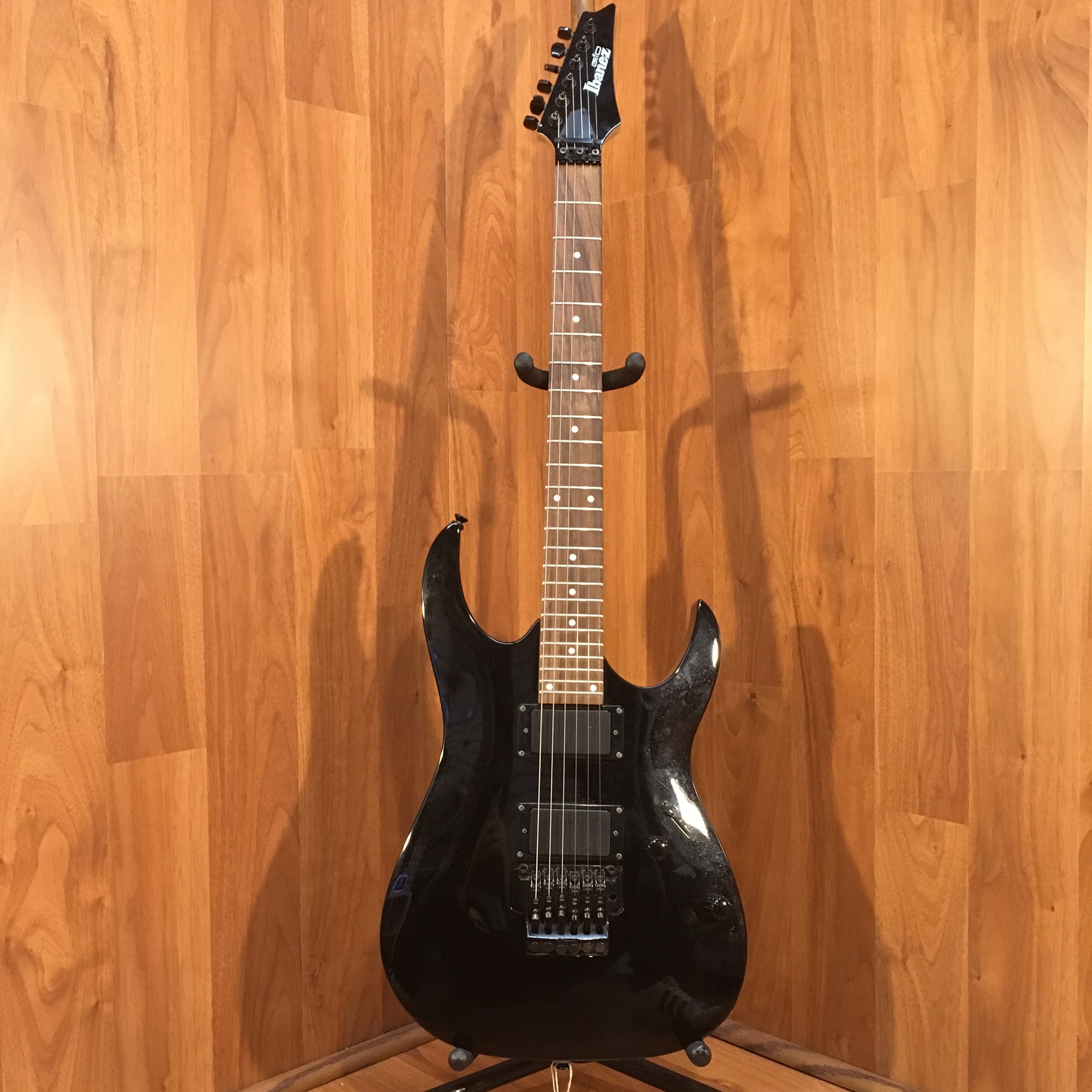 Jackson Js32q Dinky Amber