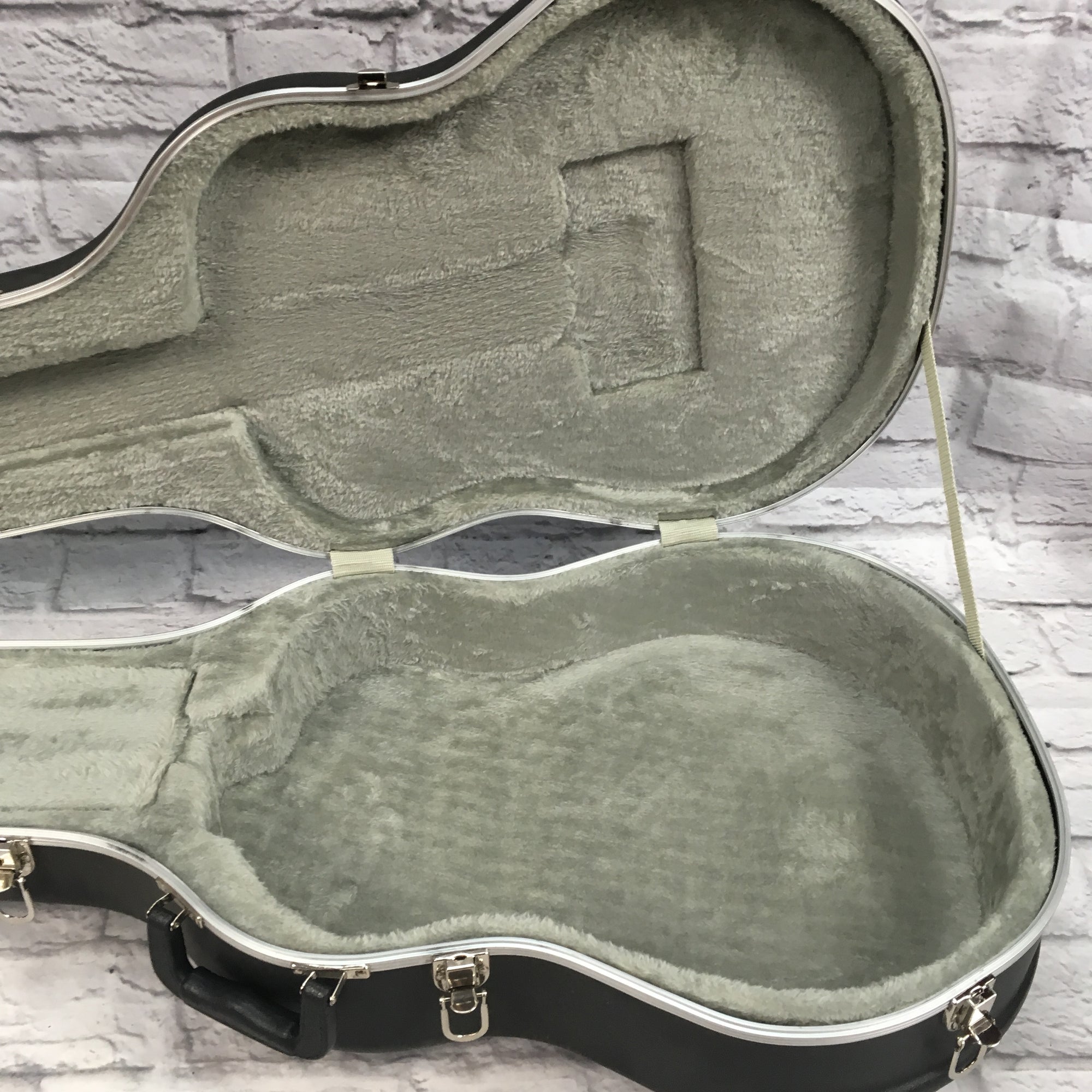 Road Runner Acoustic Guitar Hard Shell Case AS-IS