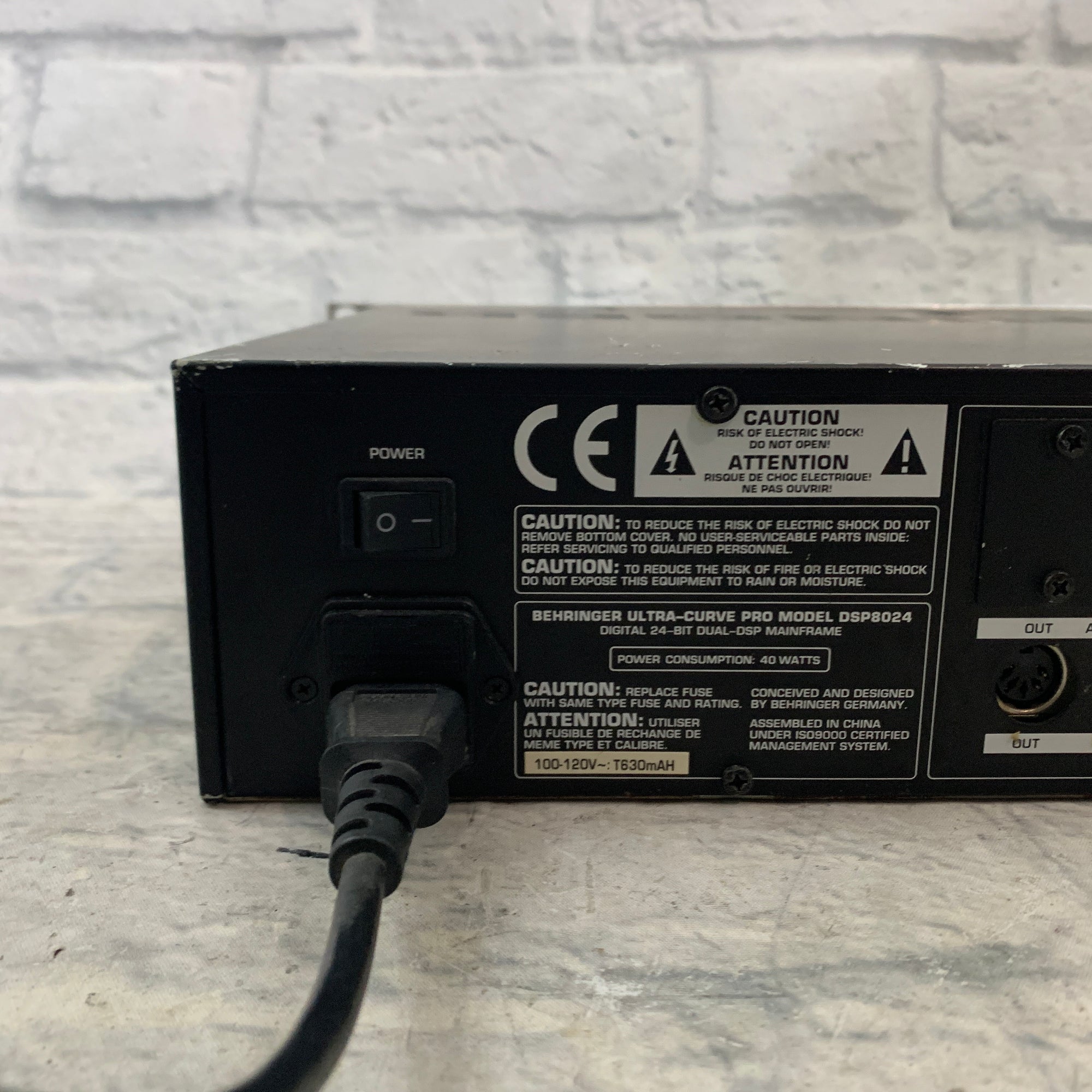 Behringer Ultra-Curve Pro Digital Dual-DSP Model 8024