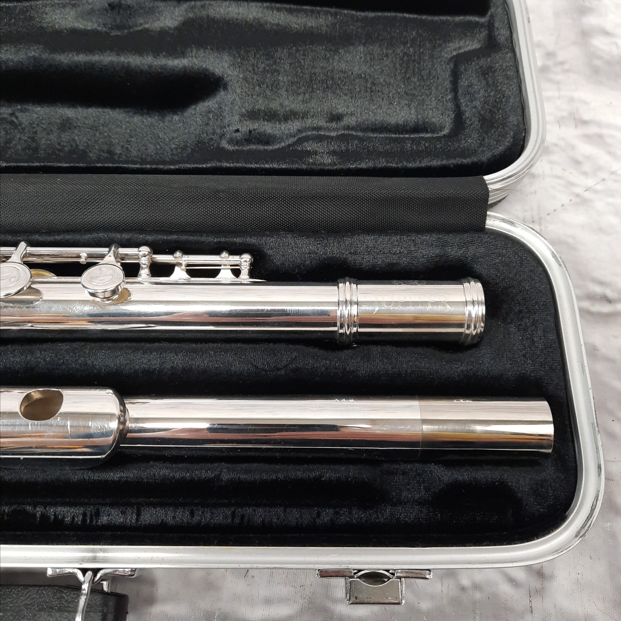 Jupiter JFL700 Flute Recently Serviced and Ready to Play! Evolution