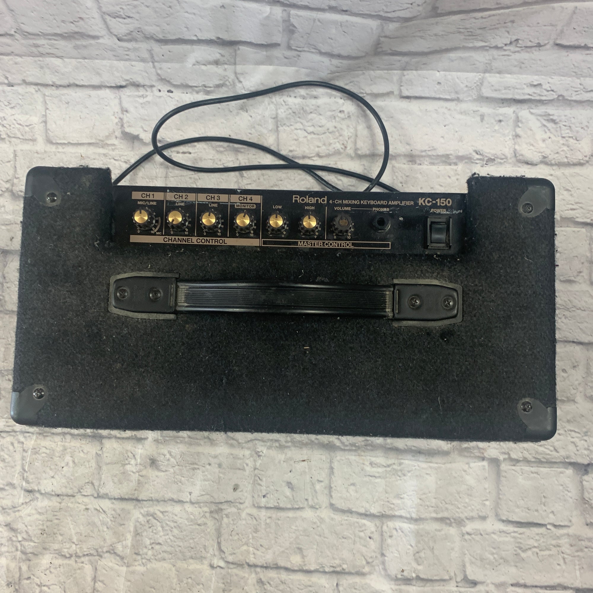 Roland KC 150 65W Keyboard Mixing Amplifier