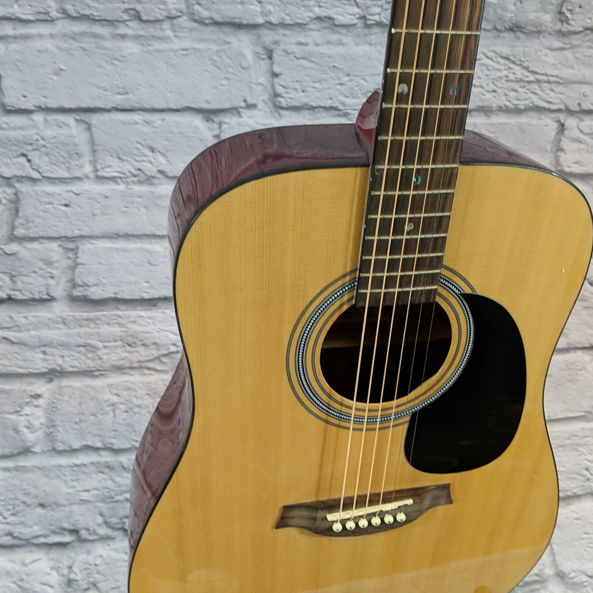 Ventura VWD2Gloss Acoustic Guitar - New Old Stock