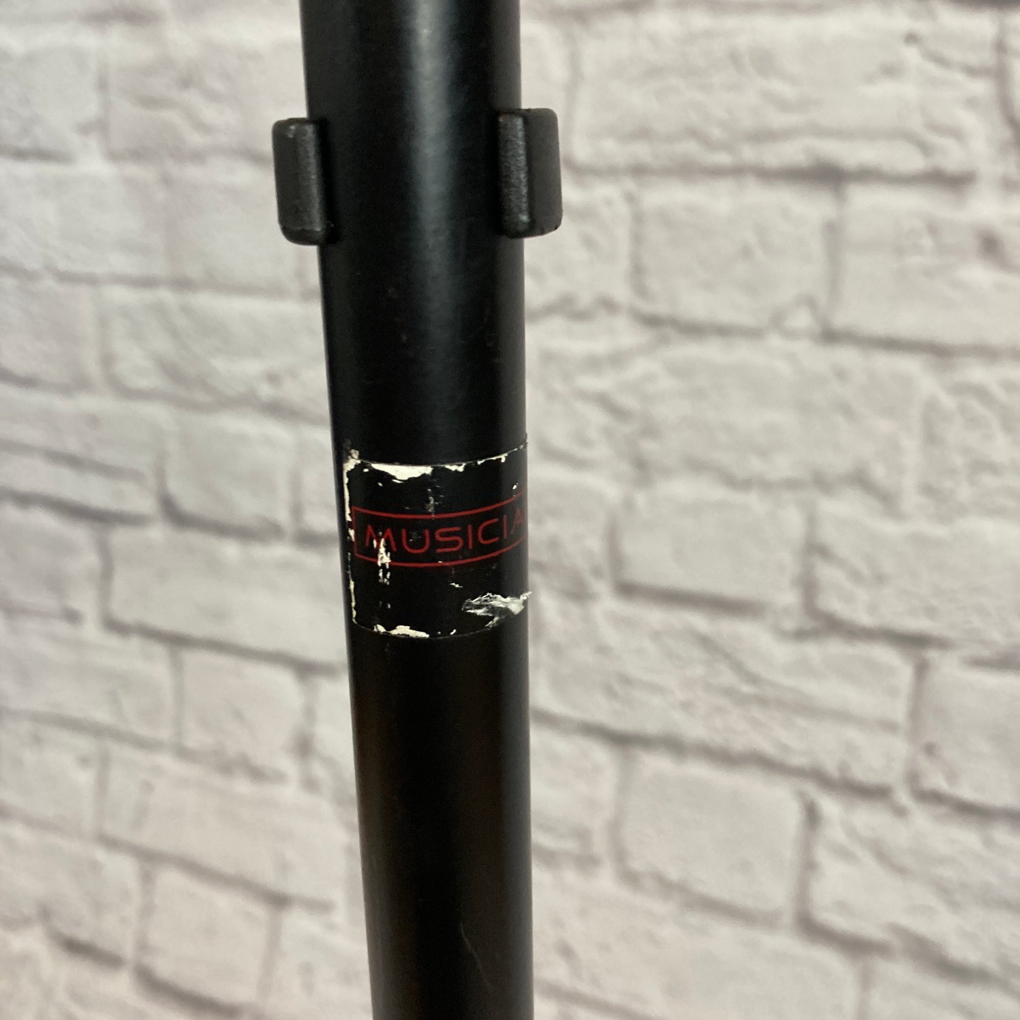 Musicians Gear Straight Round Base Mic Stand