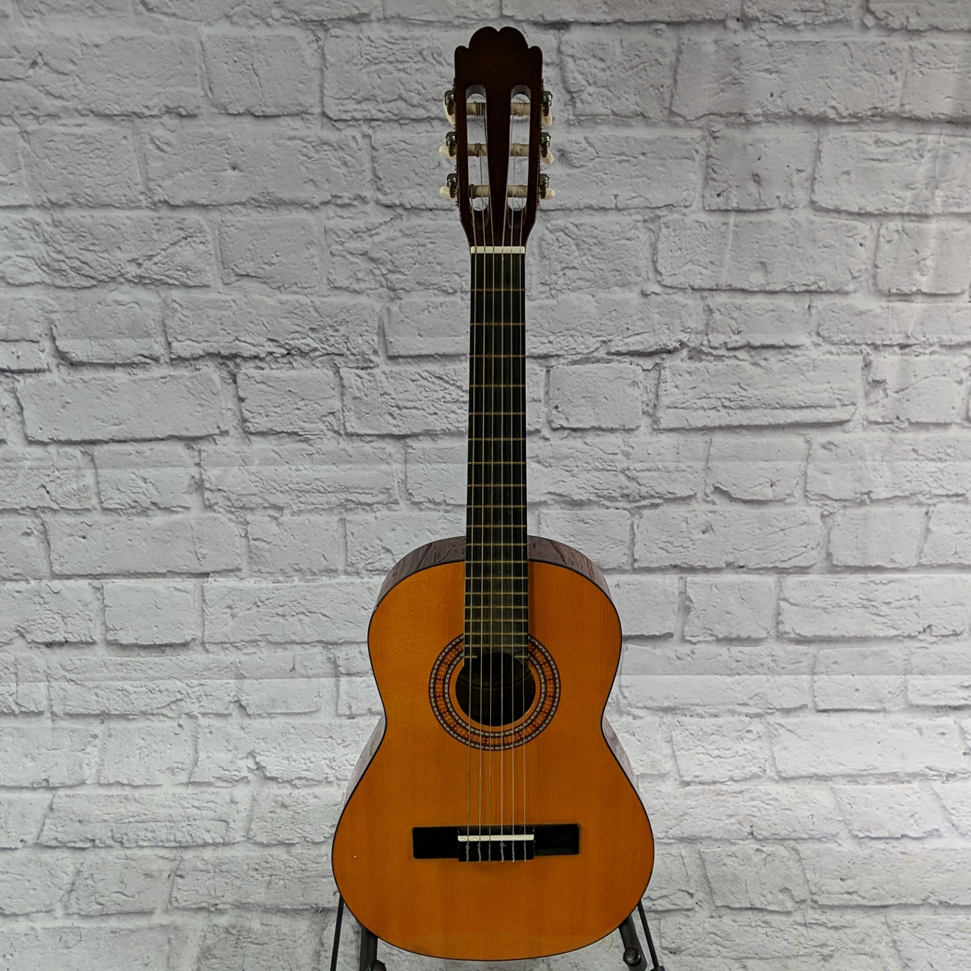 Suzuki SNG-1 1/2 Size Classical Guitar - Evolution Music