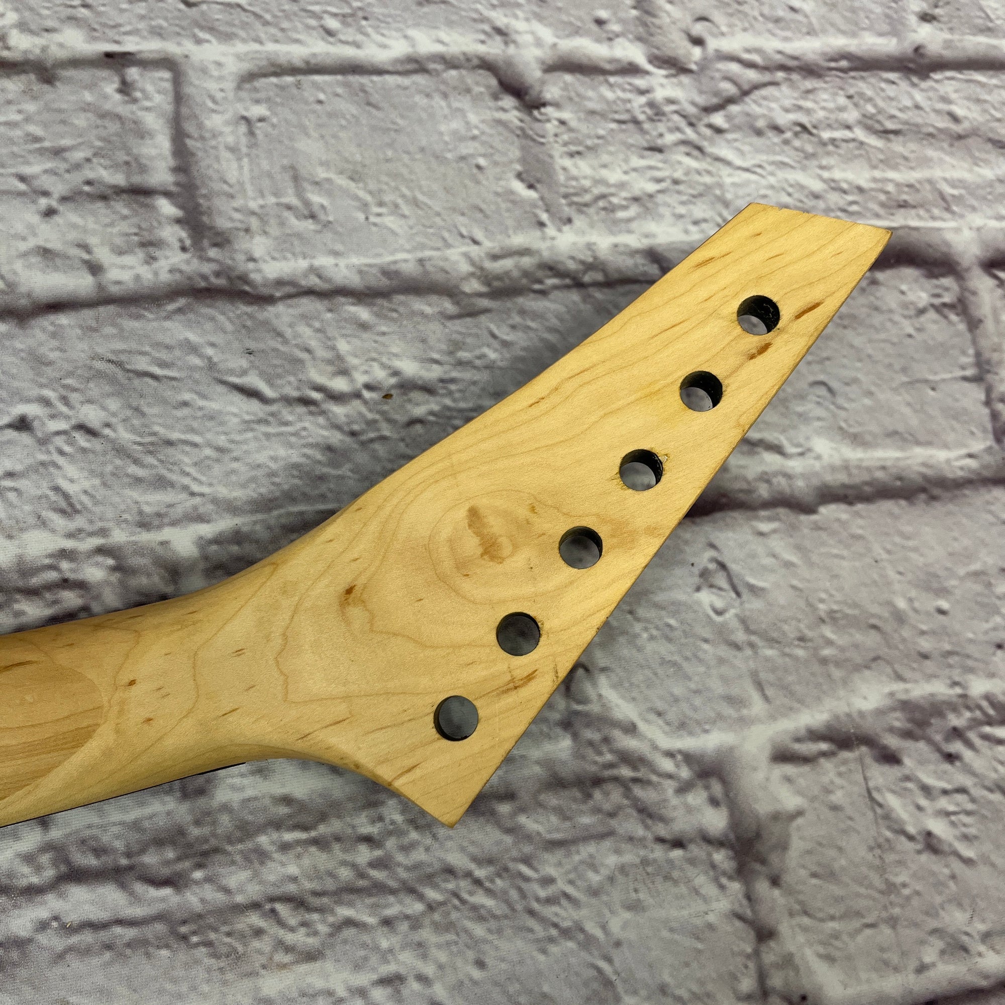 Unknown Jackson Style Black Gloss 24 Fret Guitar Neck with Floyd Top Nut