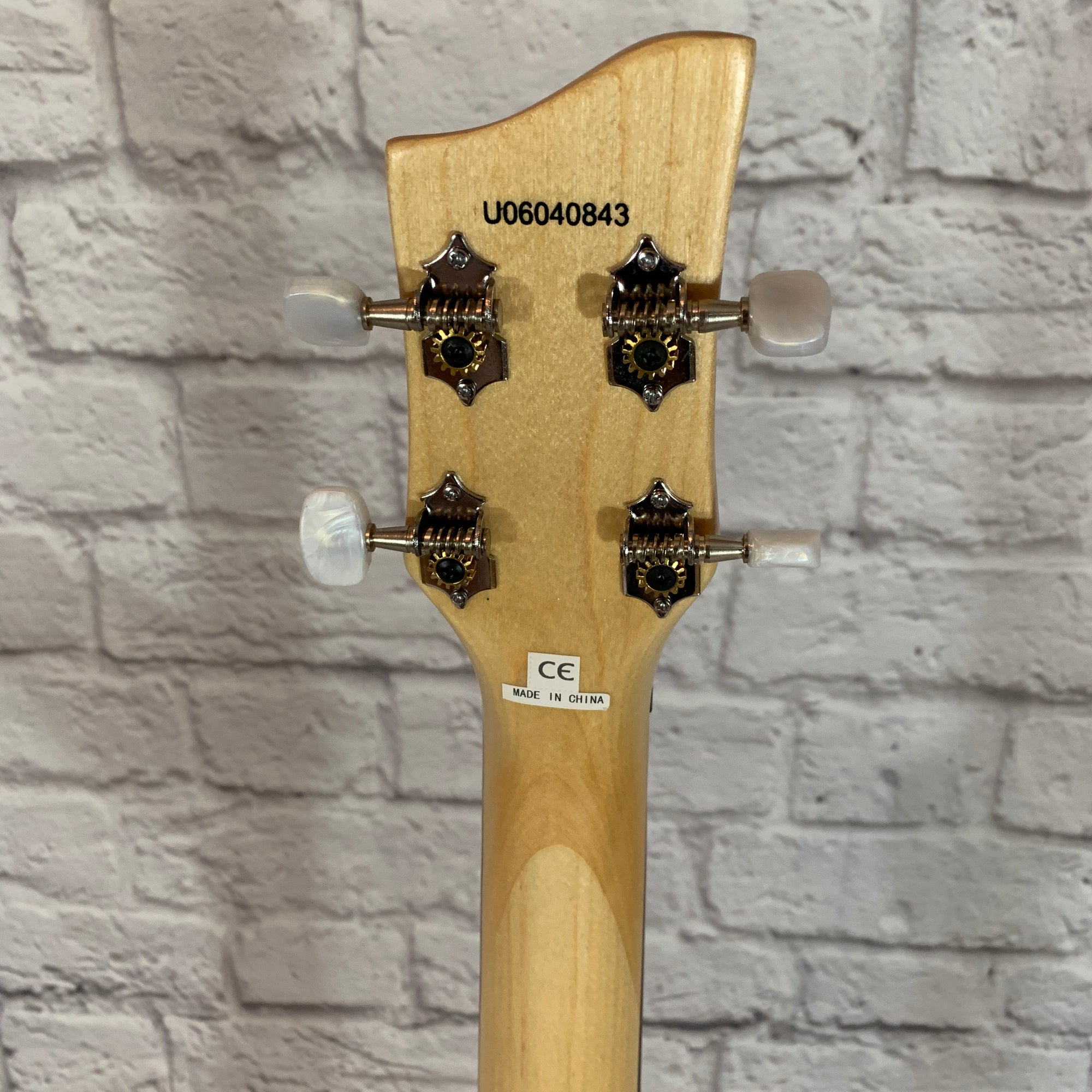 Hofner Shorty Travel Bass Black