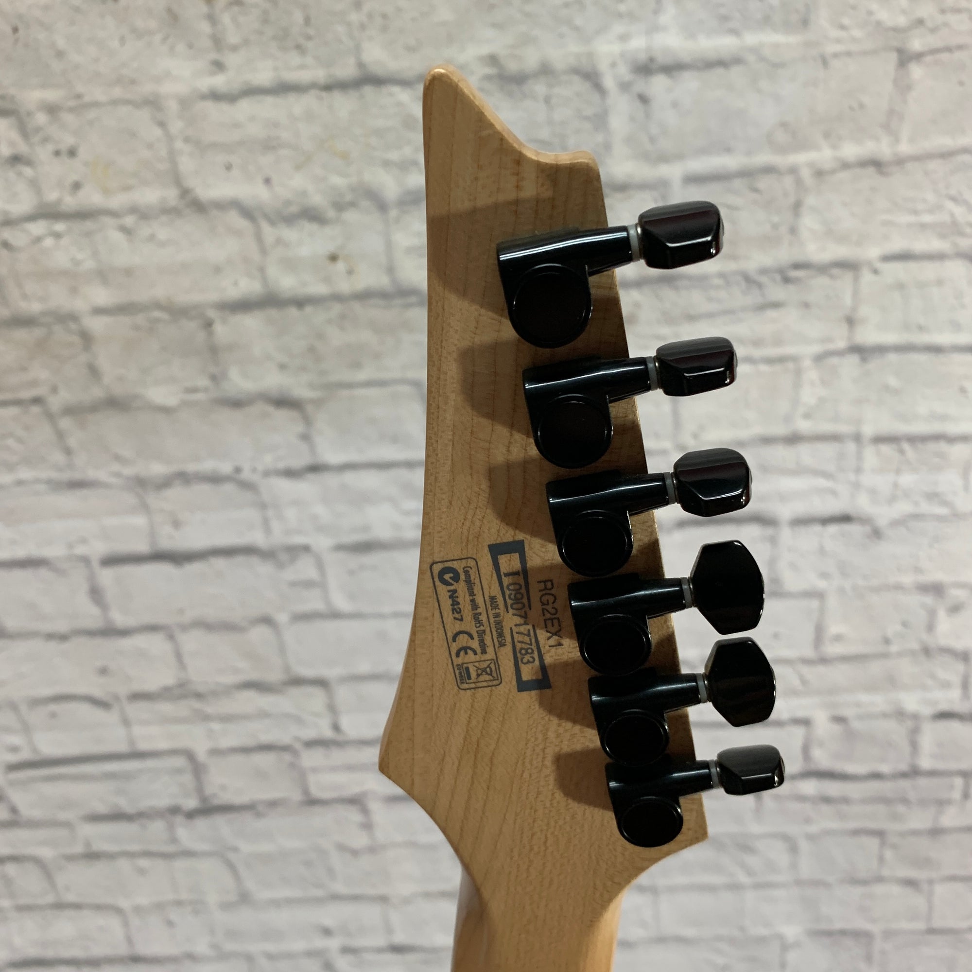 Ibanez RG2EX1 Electric Guitar Black