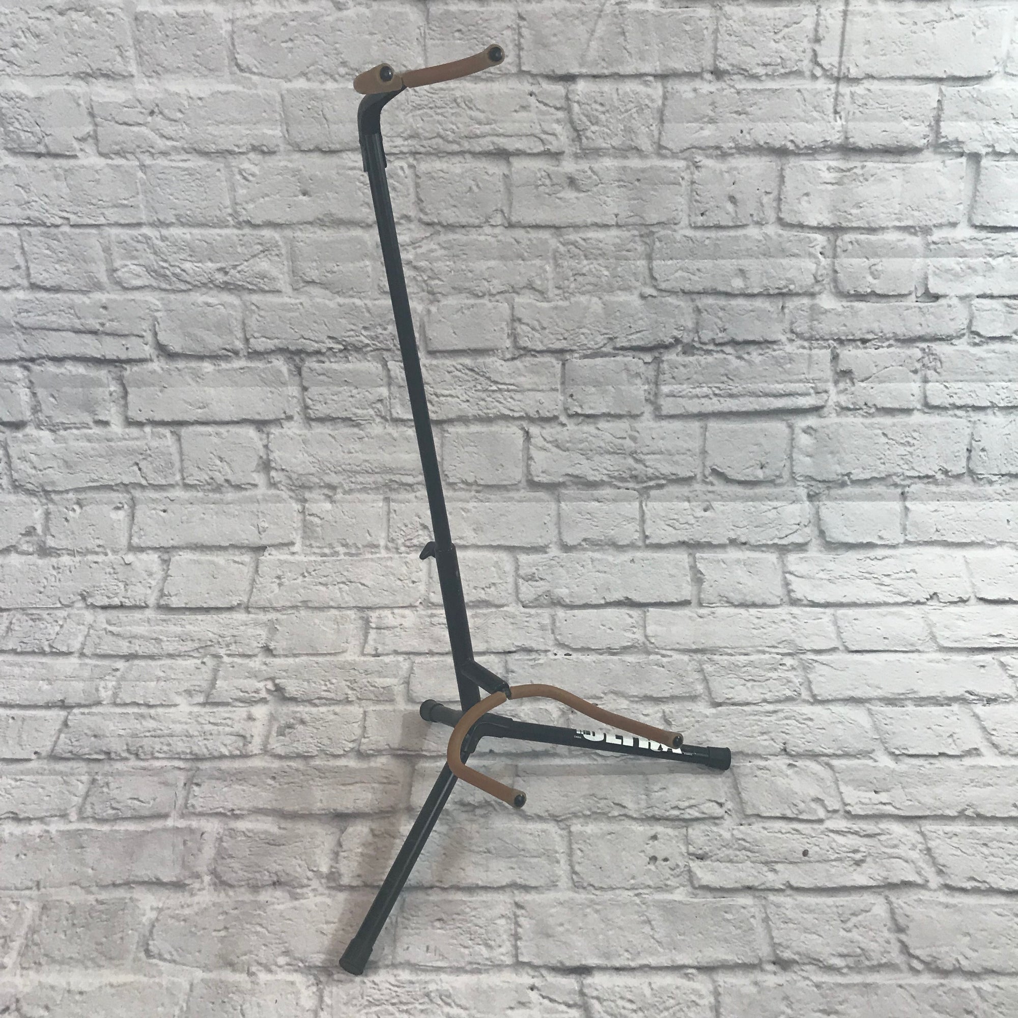 Black Guitar Stand