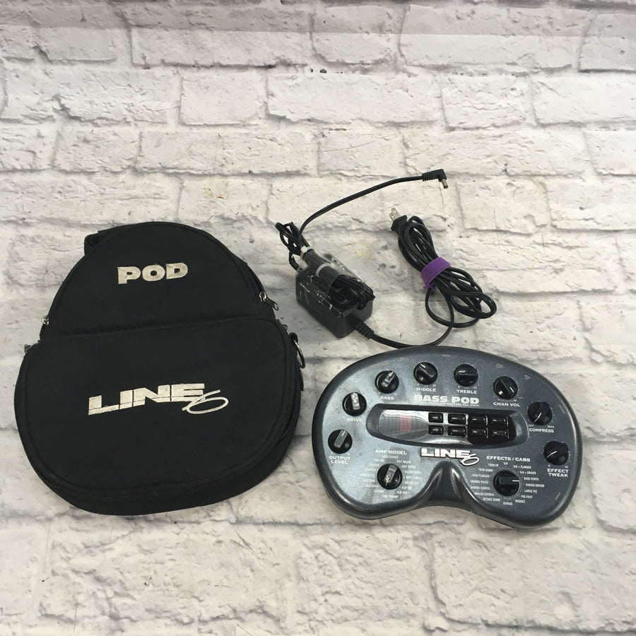 Line 6 Bass Pod Multi-Effect Bass Processor w/ power supply soft case