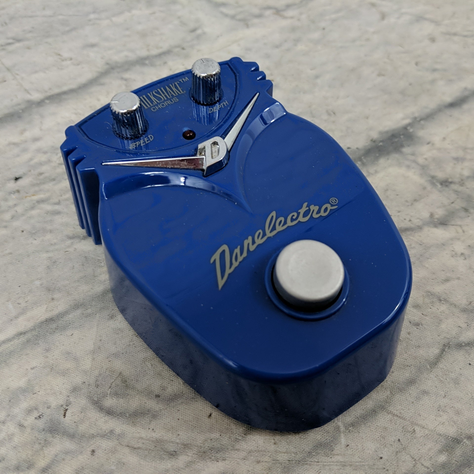 danelectro chorus pedal Danelectro Milkshake Chorus Pedal