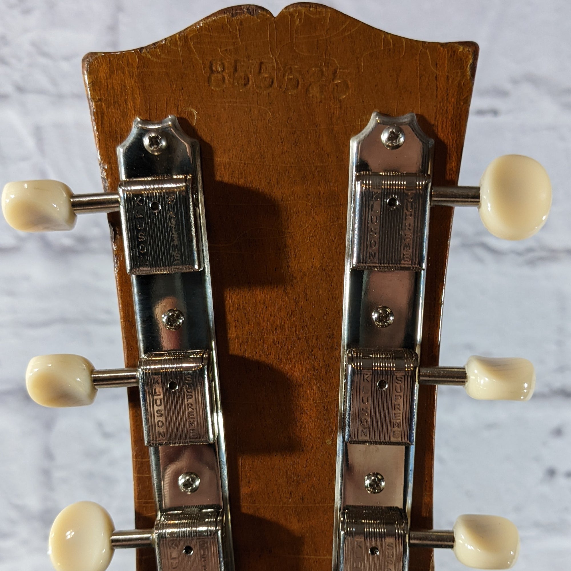 Gibson 1968 LG-0 Acoustic Guitar w/ Case