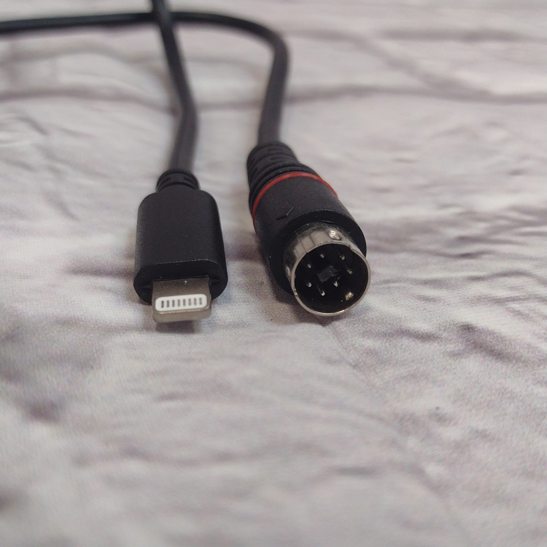 IK Multimedia iRig Pro Quattro