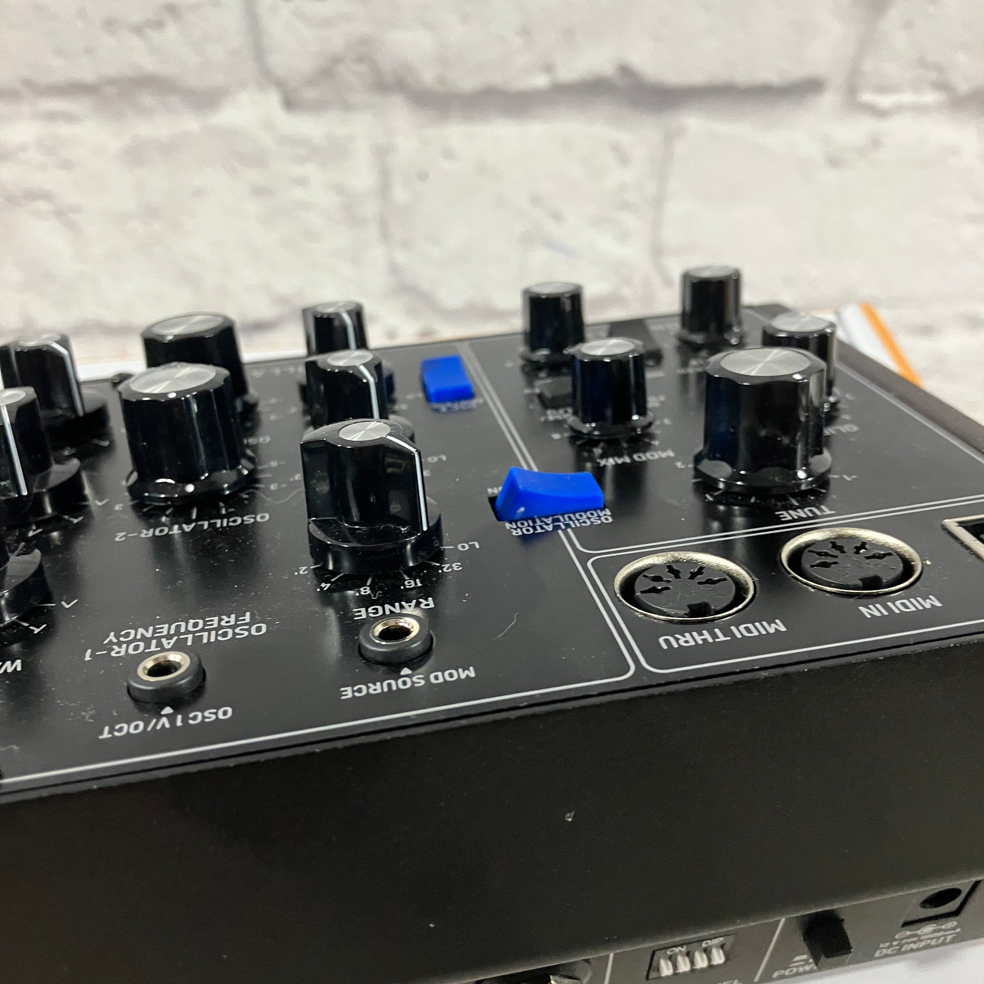 Behringer Model D Analog Synth