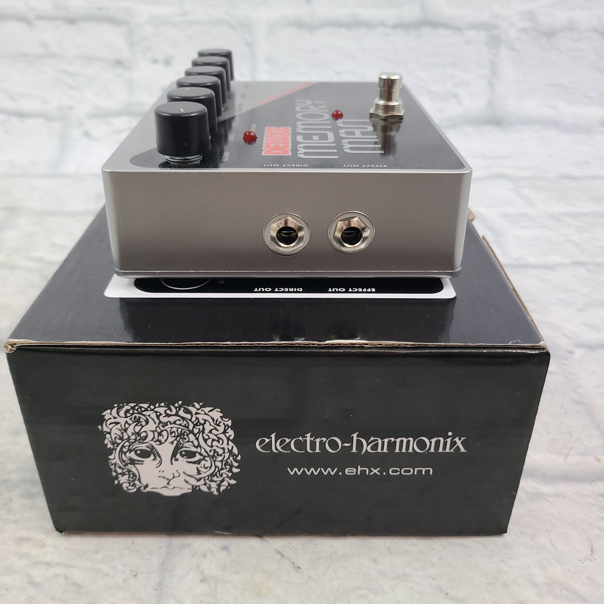Electro-Harmonix Memory Man Deluxe w/ Box and Power Supply