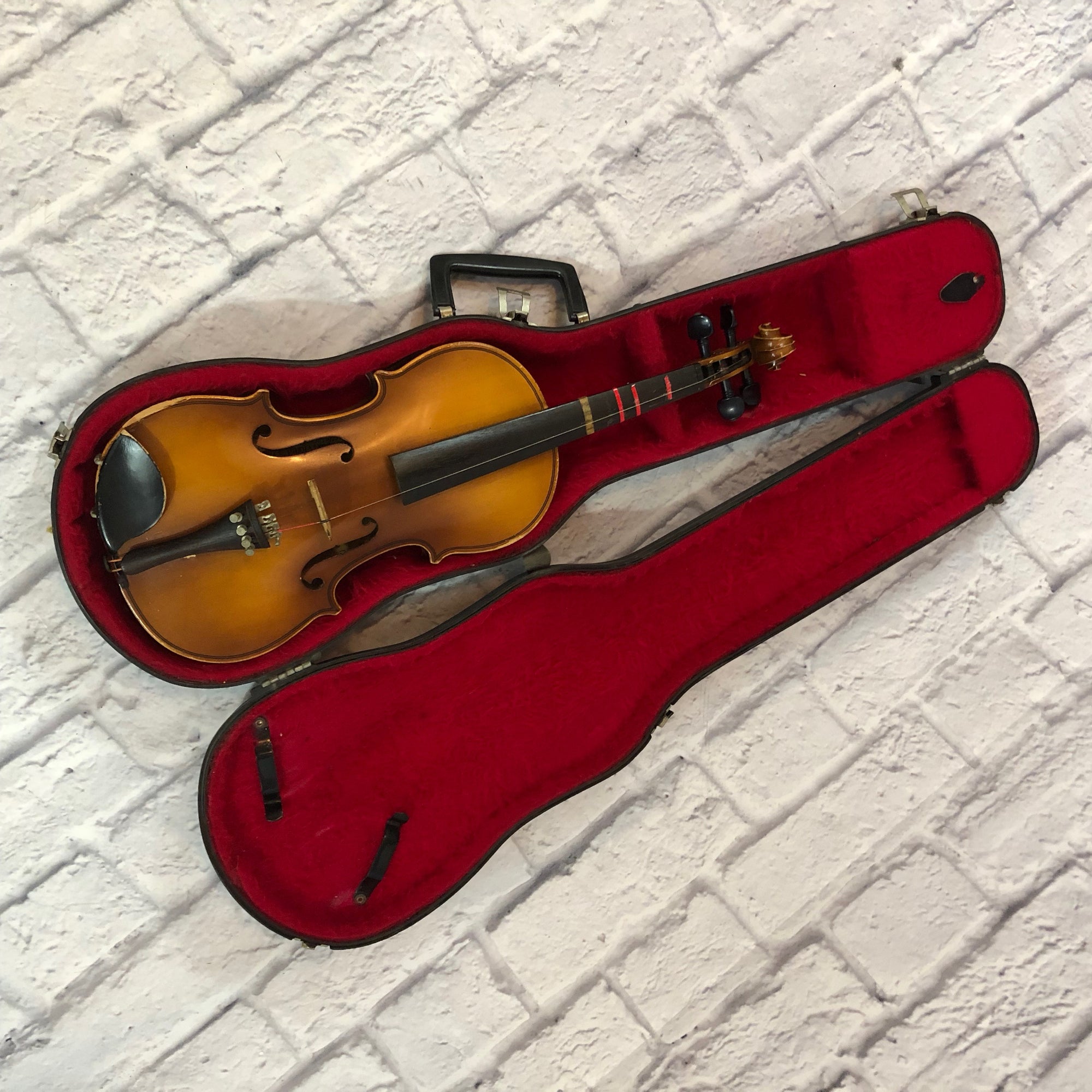 Kiso Suzuki 3/4 Size Stradivarius 1720 Copy Violin w Case