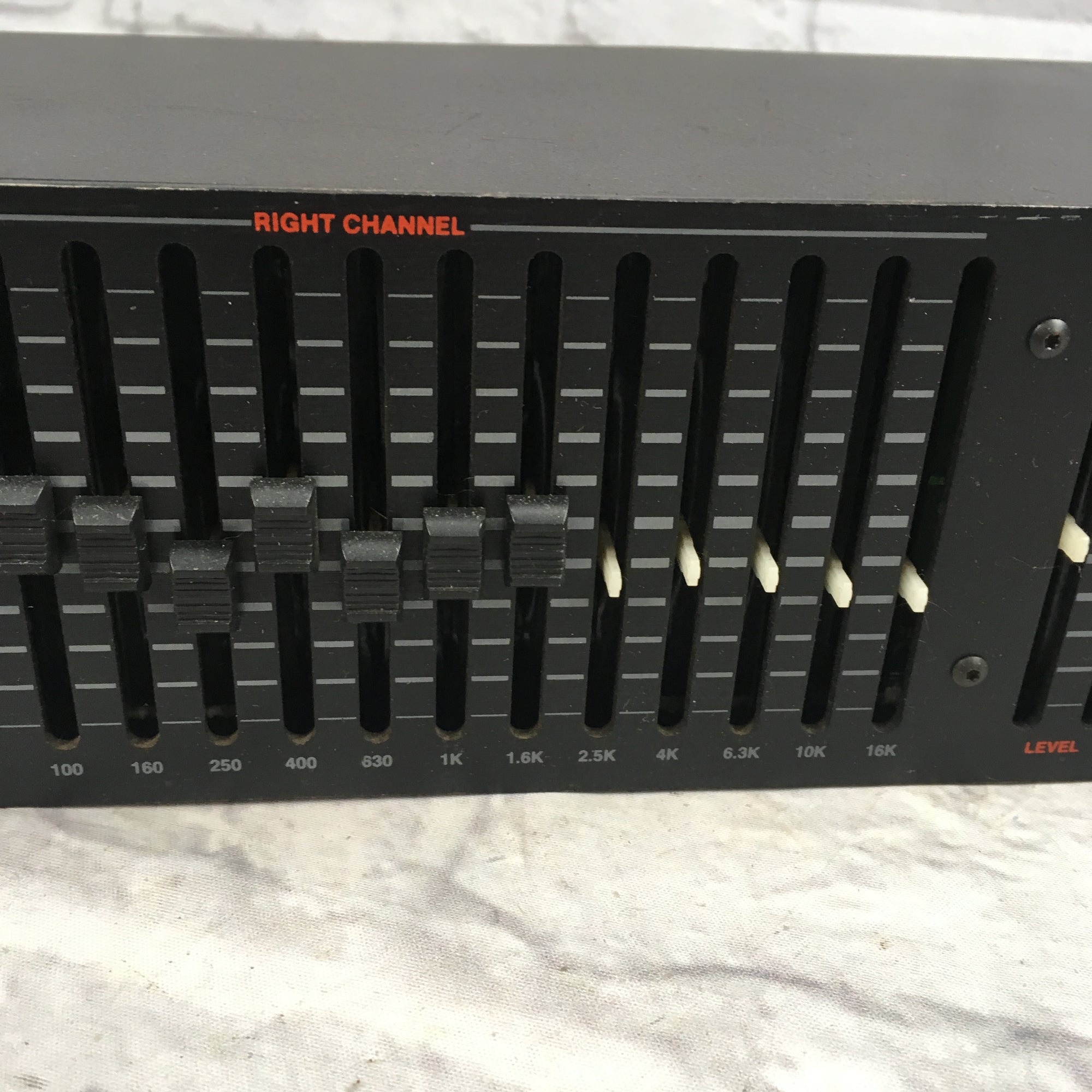 ART HD-15 High Definition Graphic EQ