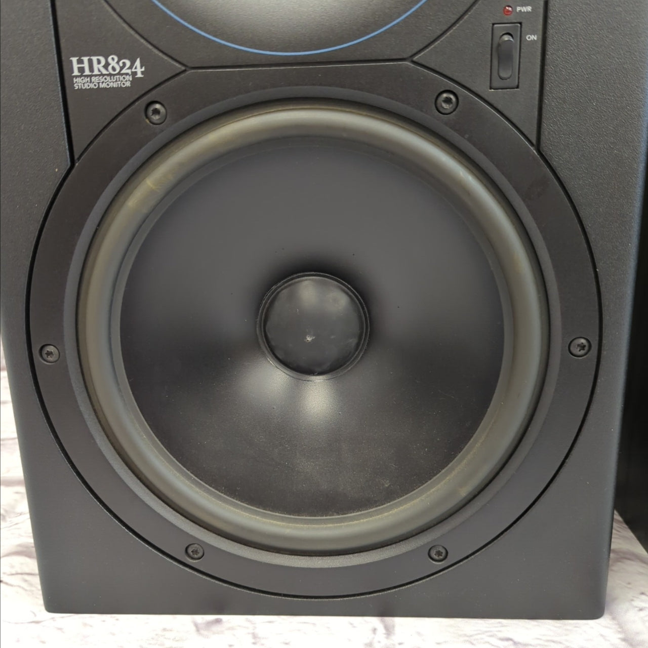 Mackie HR824 Active Studio Monitor Pair