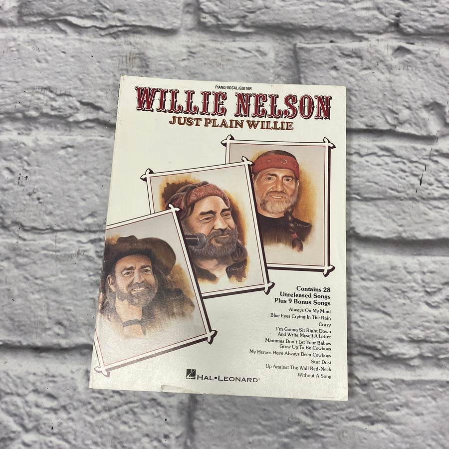 Hal Leonard Willie Nelson: Just Plain Willie Piano/Vocal/Guitar Book