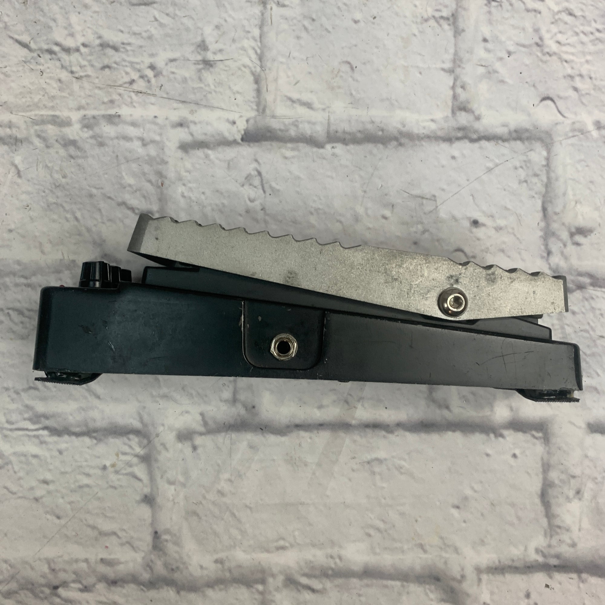 Boss V-Wah Wah Pedal