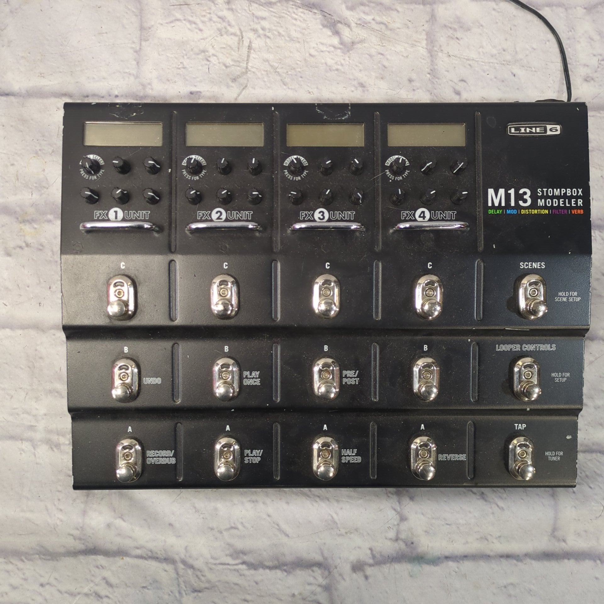 ⭐️Line6 M13⭐️ M13 Stompbox Modeler Multi Effect Pedal 99-040-3005 - Best Buy