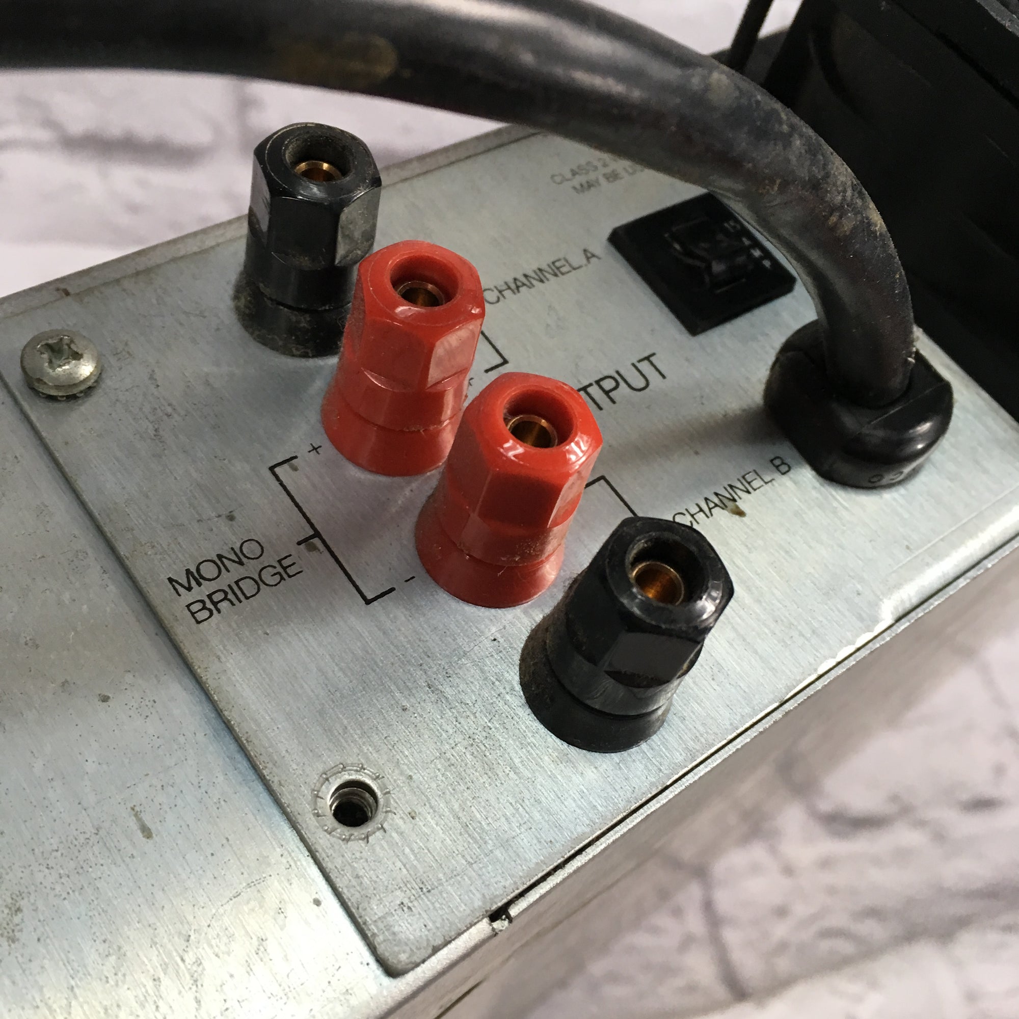 JBL SR6630 2 Channel Power Amp