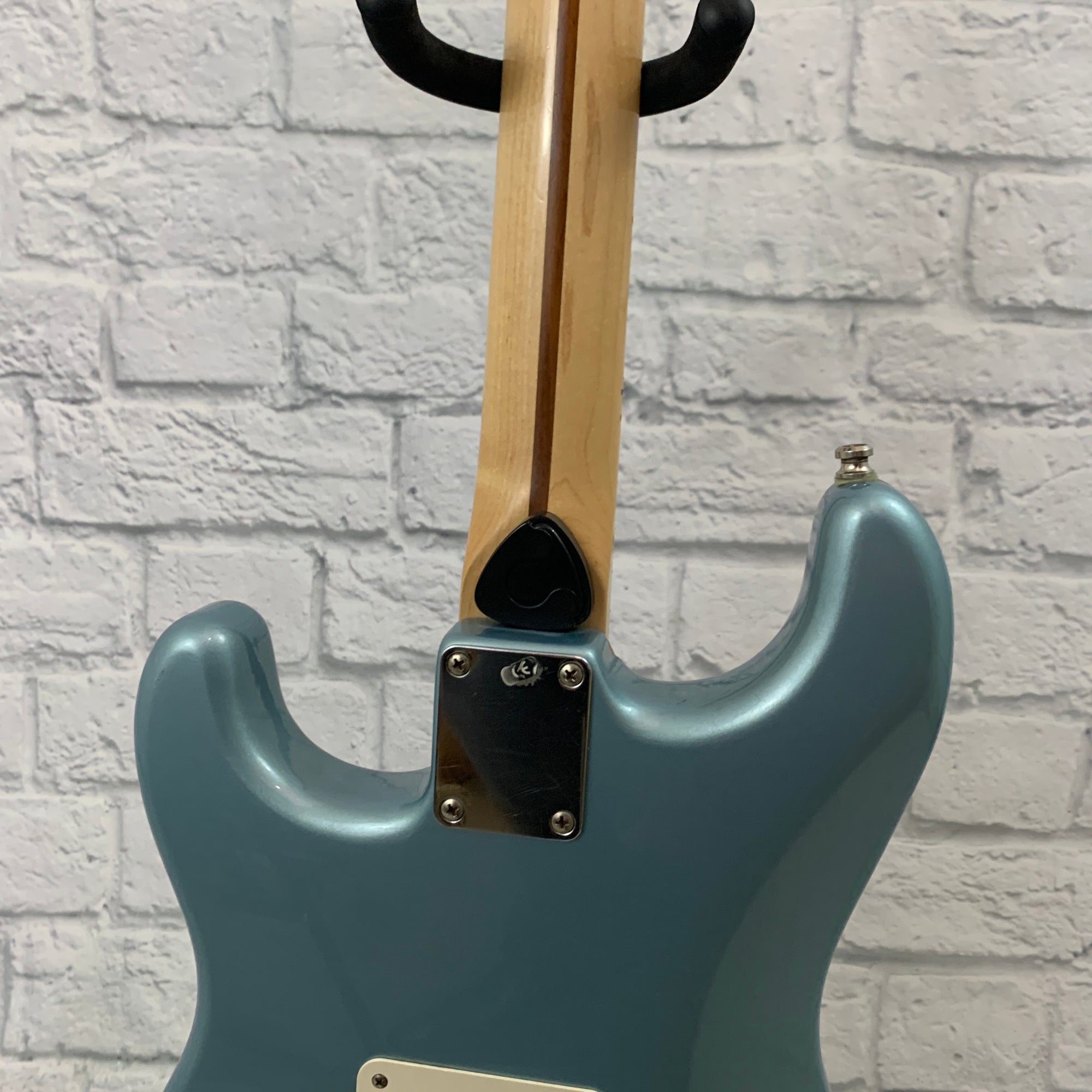 MIM 2005/2006 Fender Stratocaster Electric Guitar - Blue