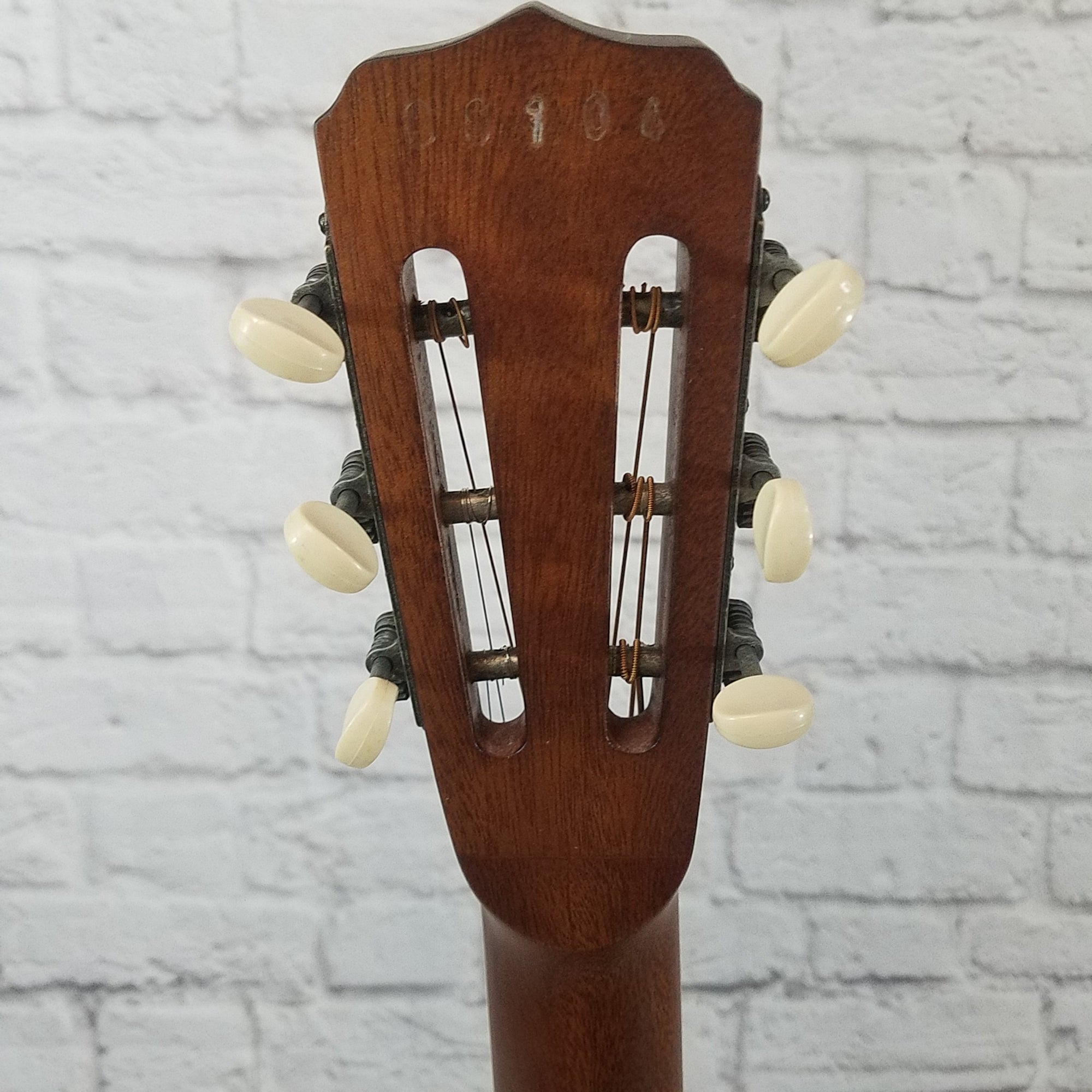 Republic Resonator Guitar w/ Pickup - Evolution Music