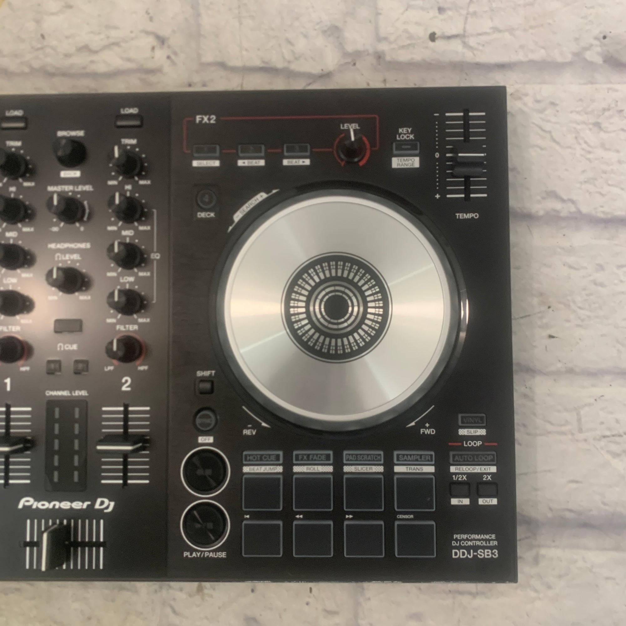 Pioneer DJ DDJ-SB3 2-Channel (Serato) DJ Mixer