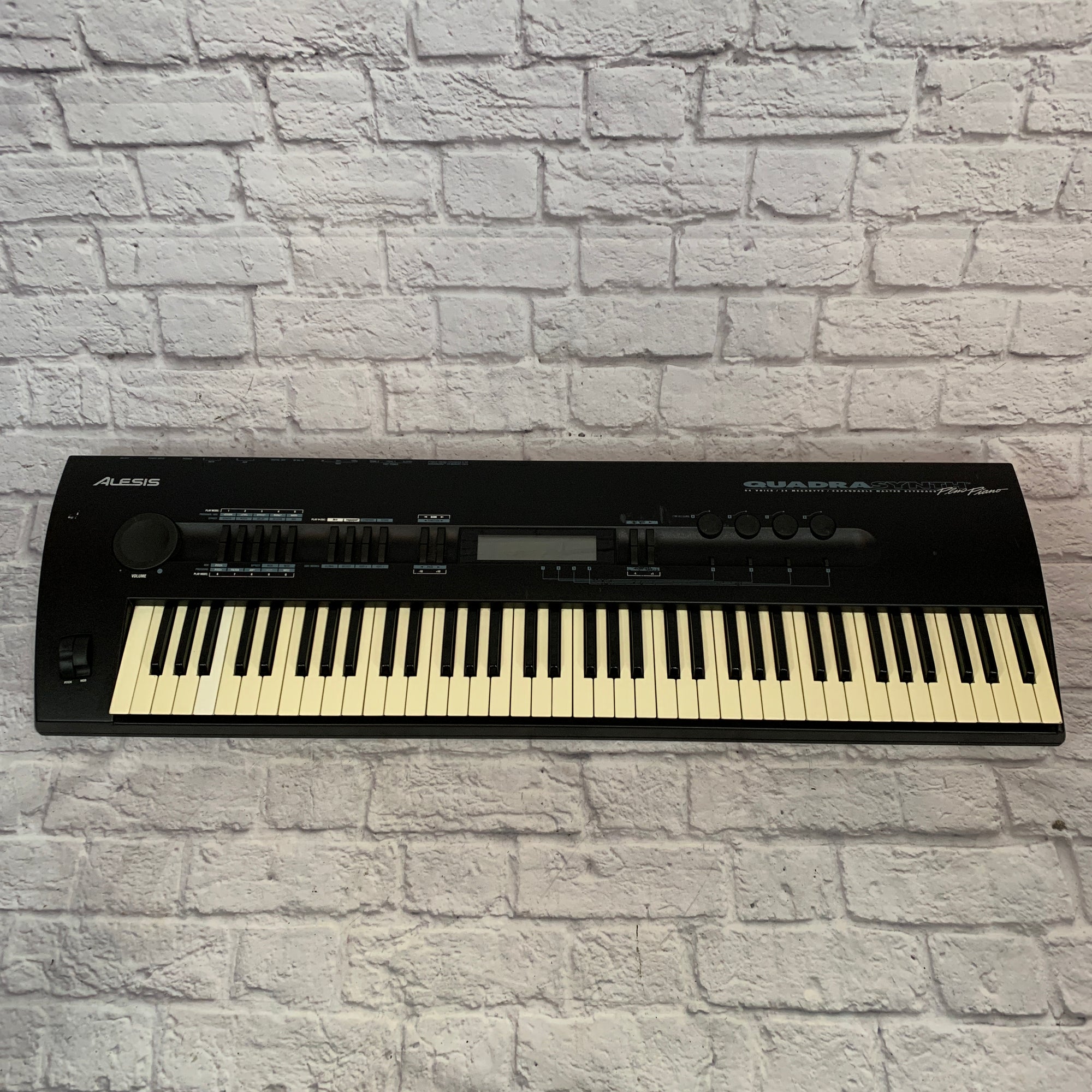 Alesis QuadraSynth Plus Piano Synthesizer